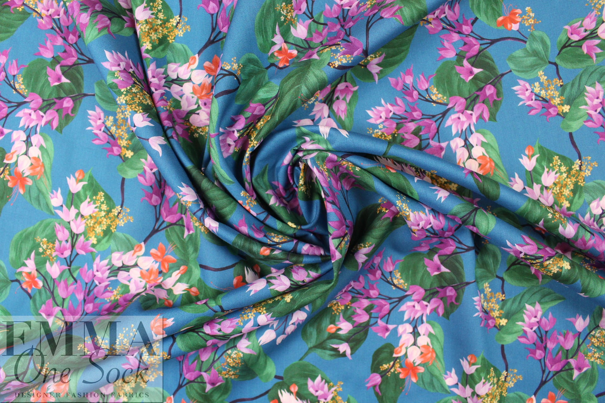 Liberty Art Fabrics: 'Osterley - A' Tana lawn 1.5 yds