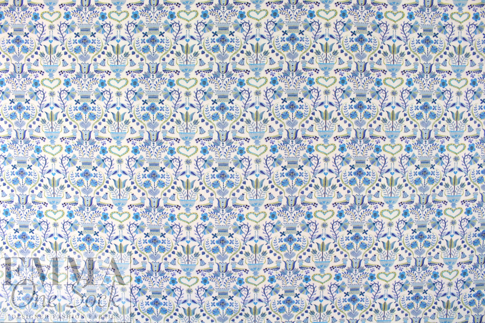 Liberty Art Fabrics: 'Love Birds - B' Tana lawn 1.375 yd