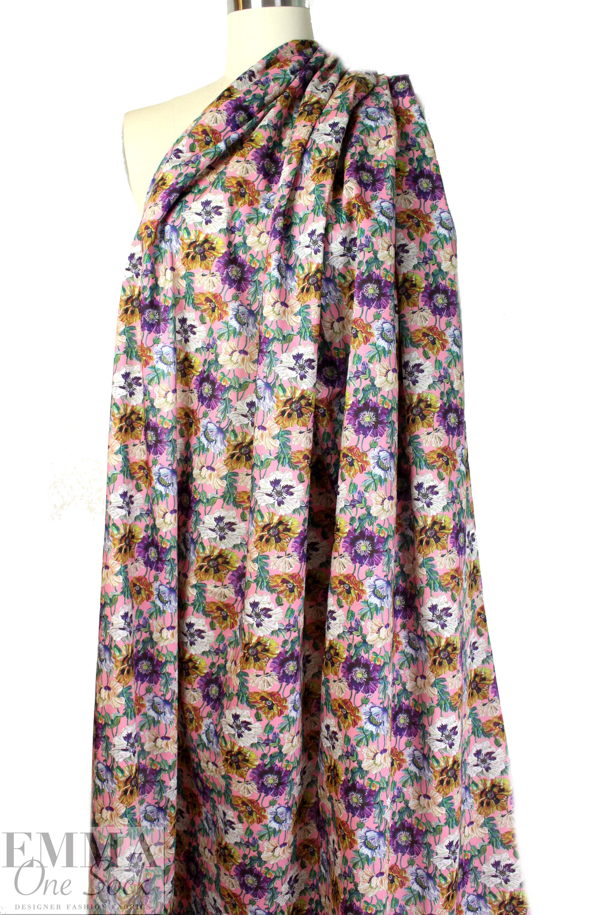 Liberty Art Fabrics: 'Poppy Amelia - C - B' Tana lawn