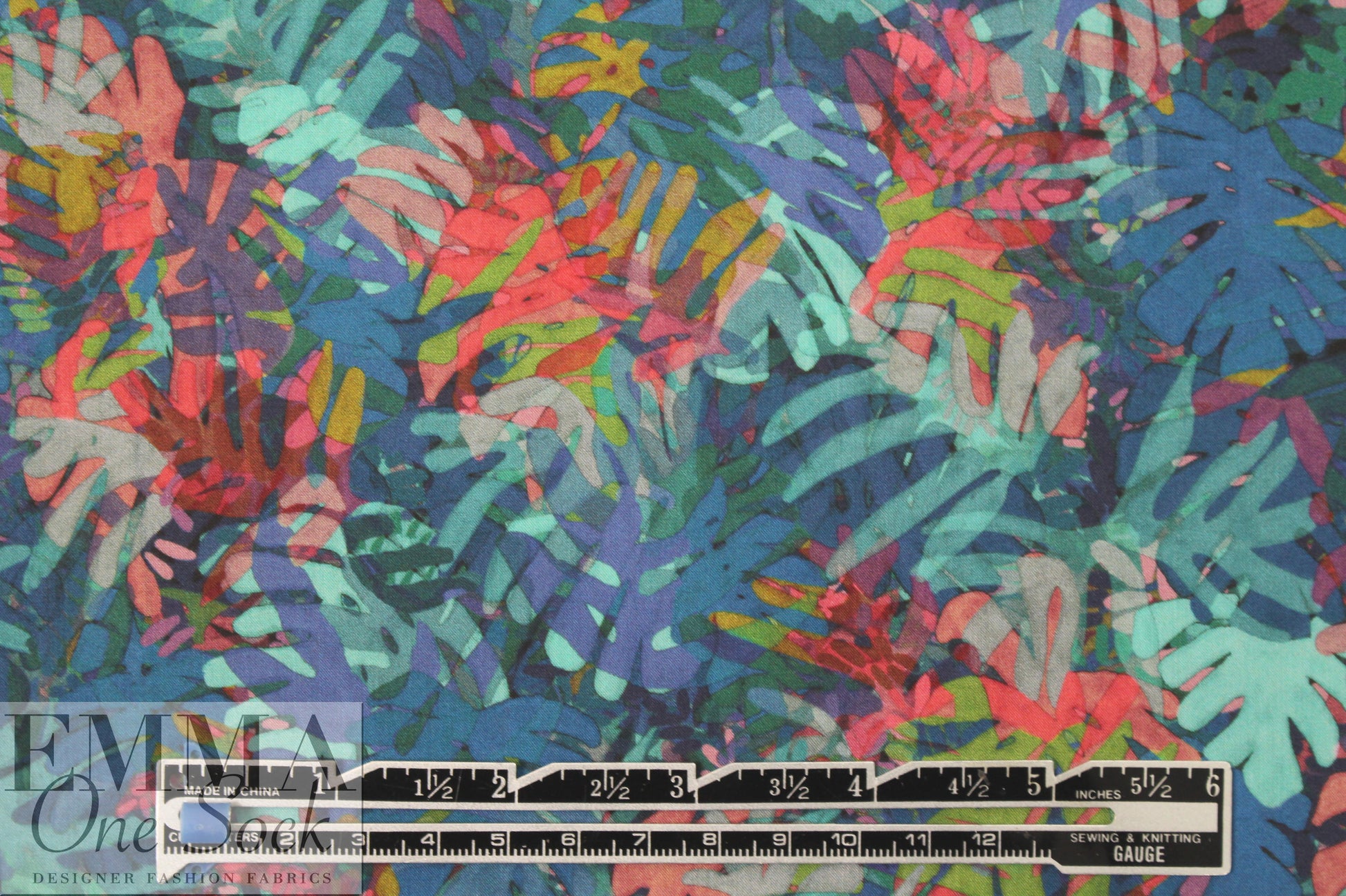 Liberty Art Fabrics: 'Daylight Dapple - C' Tana lawn