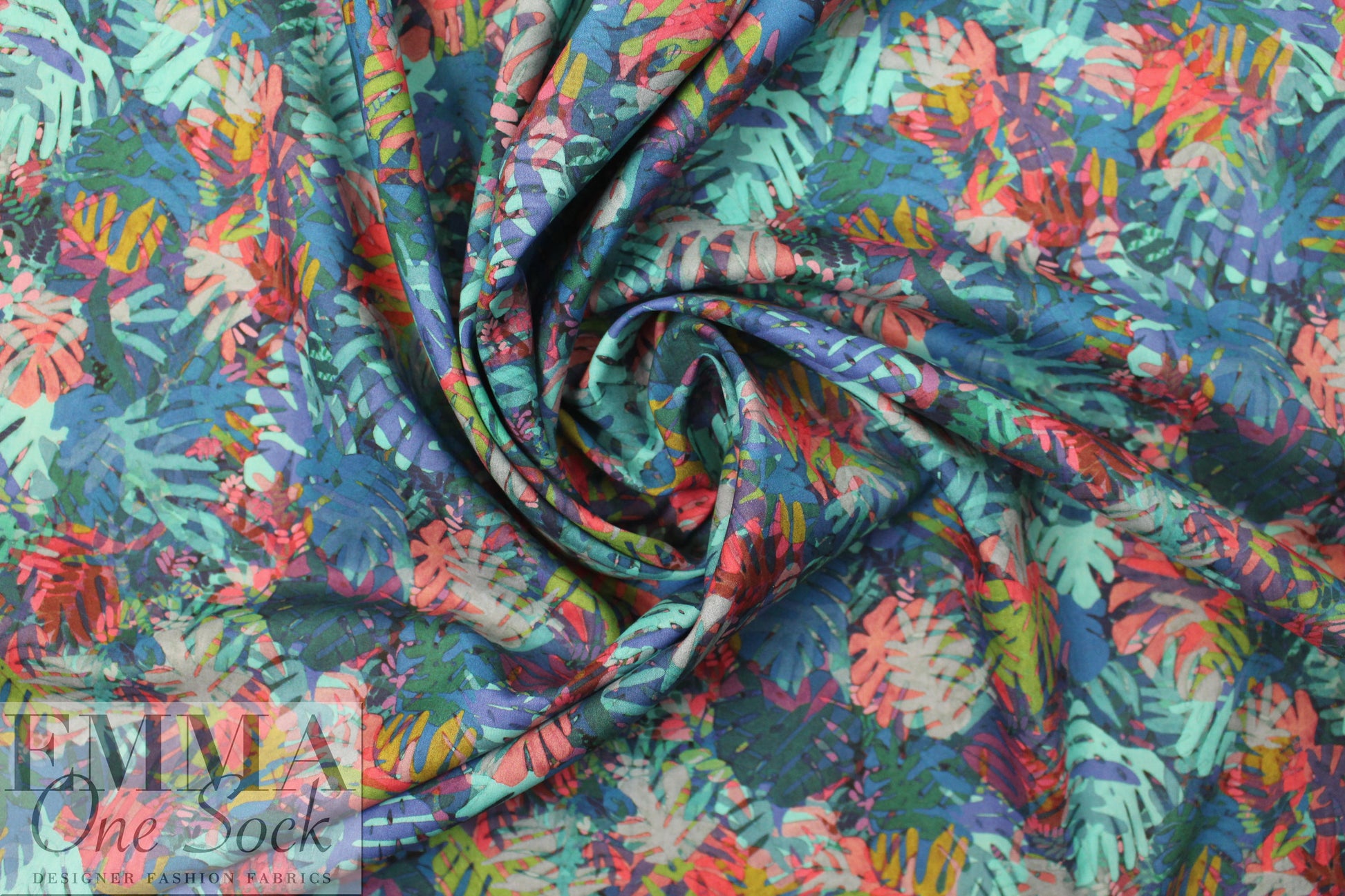 Liberty Art Fabrics: 'Daylight Dapple - C' Tana lawn