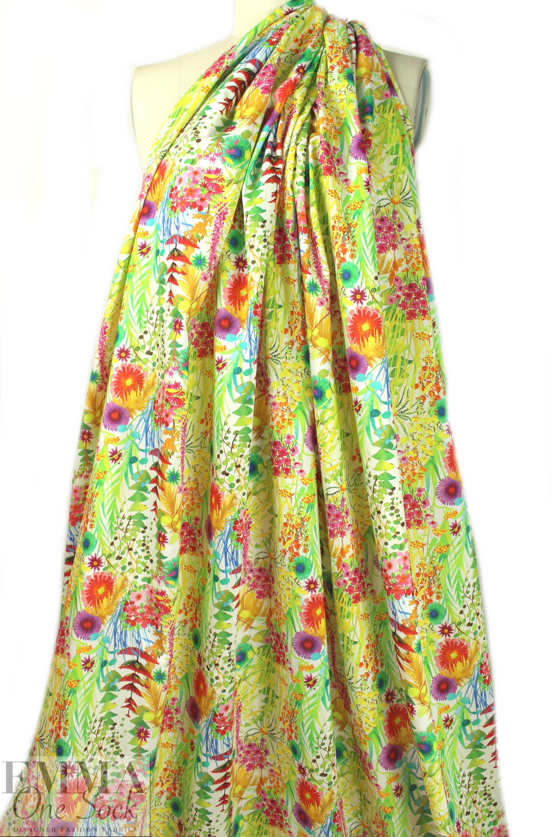 Liberty Art Fabrics: 'Tresco' Tana lawn A