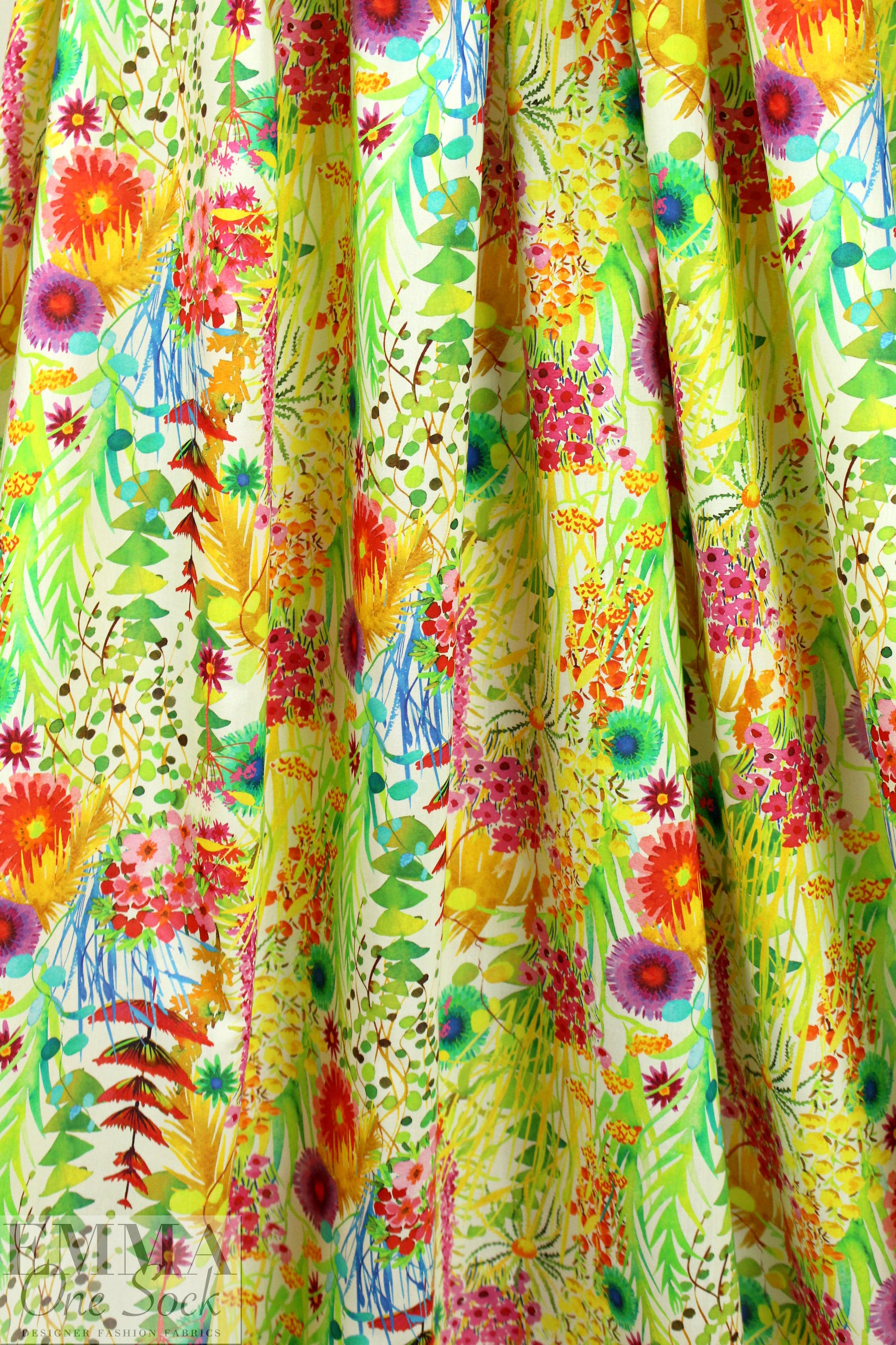 Liberty Art Fabrics: 'Tresco' Tana lawn A