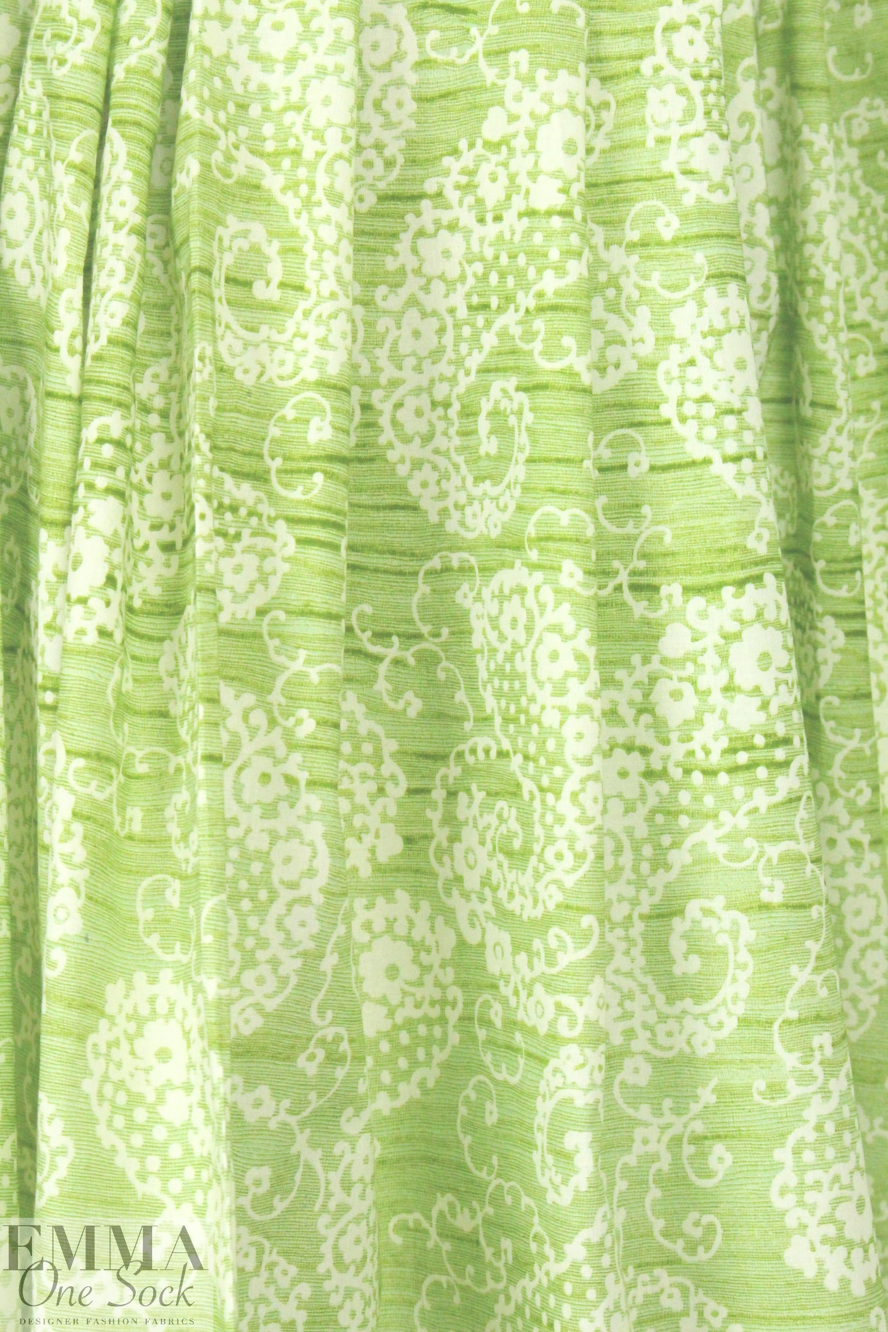 Liberty Art Fabrics: lacey paisley no. 2 Tana lawn