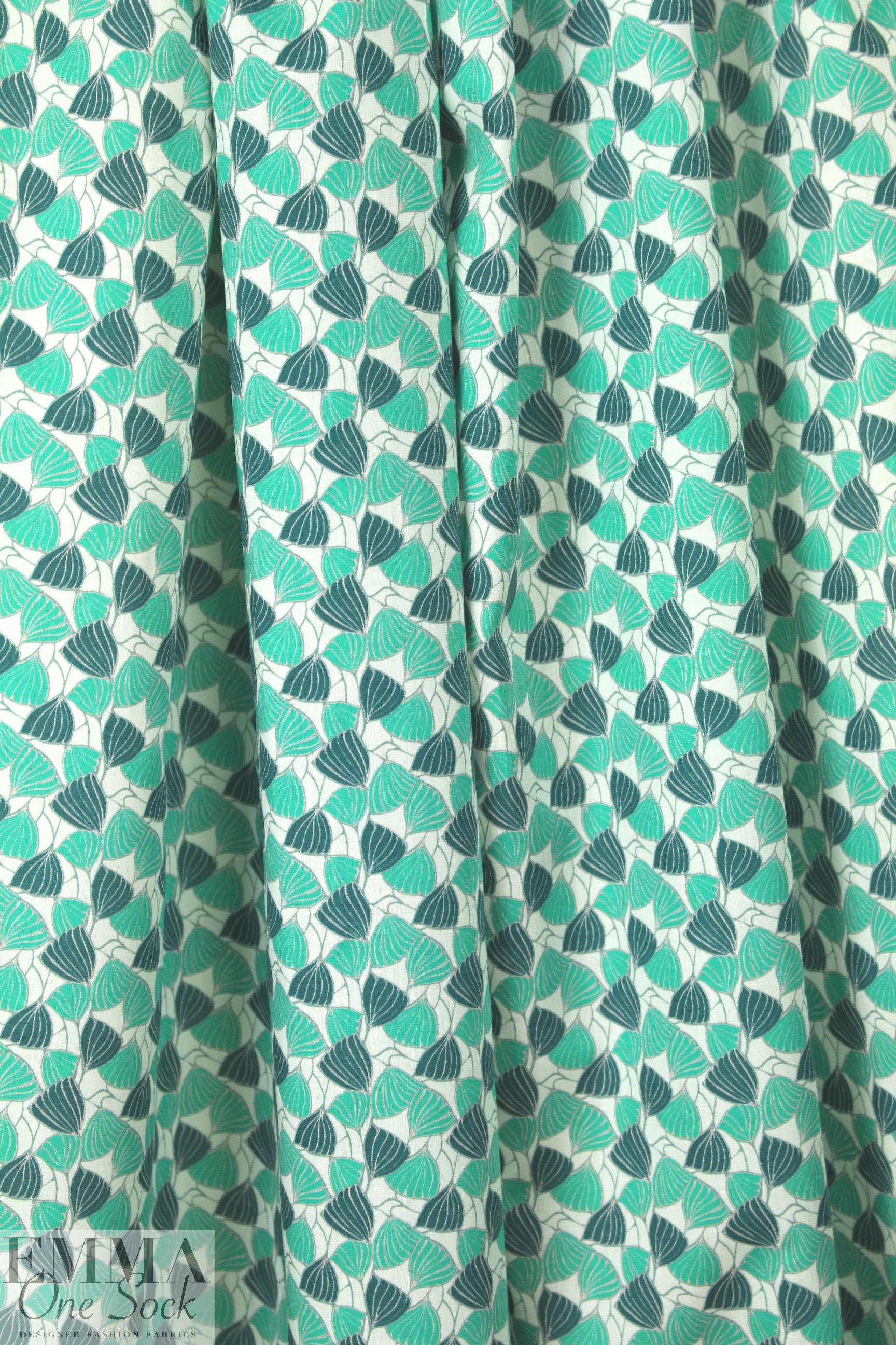 Liberty Art Fabrics: 'Deco Wings B' Tana lawn 1.125 yds
