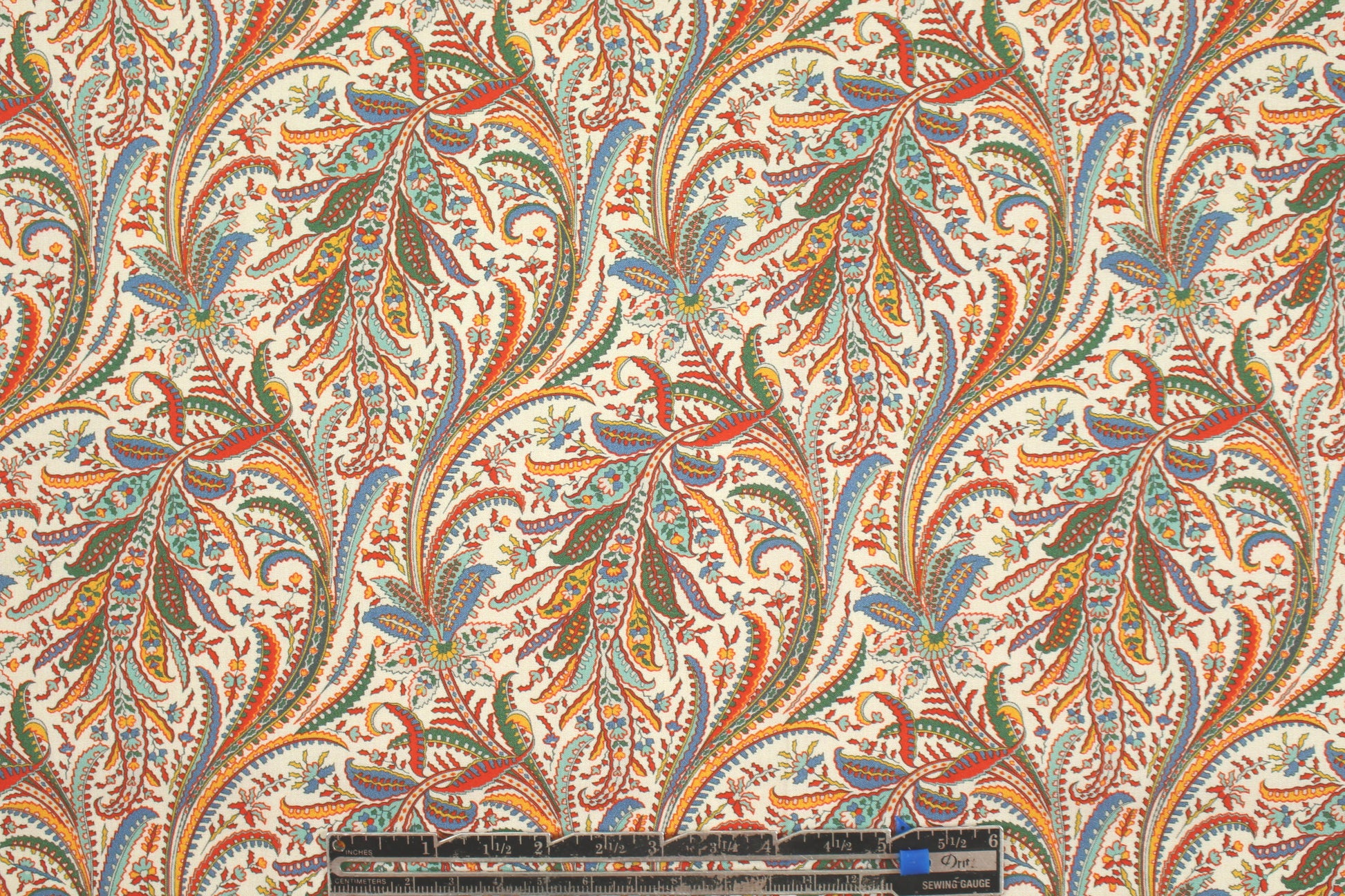 Liberty Art Fabrics: 'Elegance C' Tana lawn