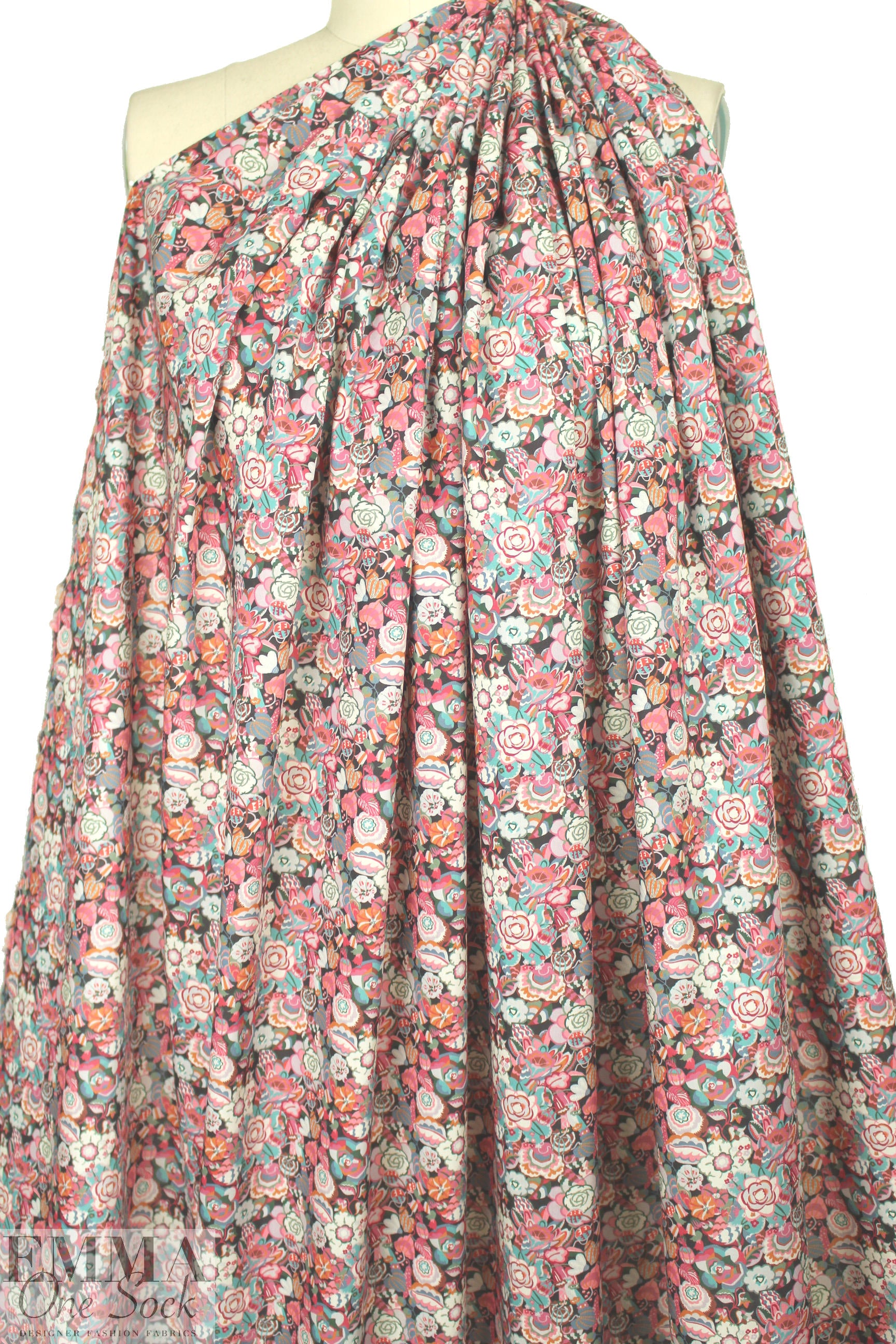 Liberty Art Fabrics: 'Gatsby Garden A' Tana lawn 1.625 yd