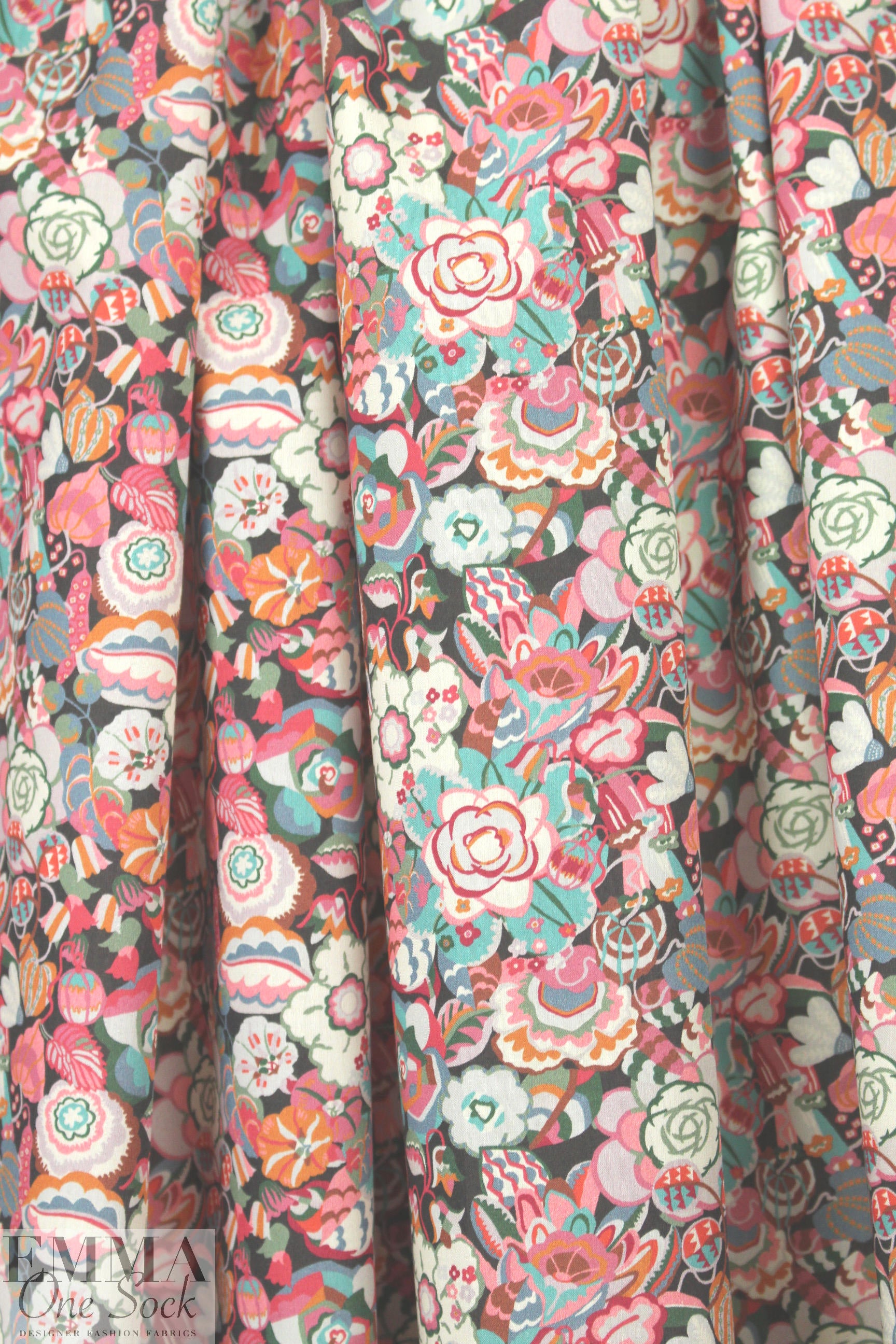 Liberty Art Fabrics: 'Gatsby Garden A' Tana lawn 1.75 yd