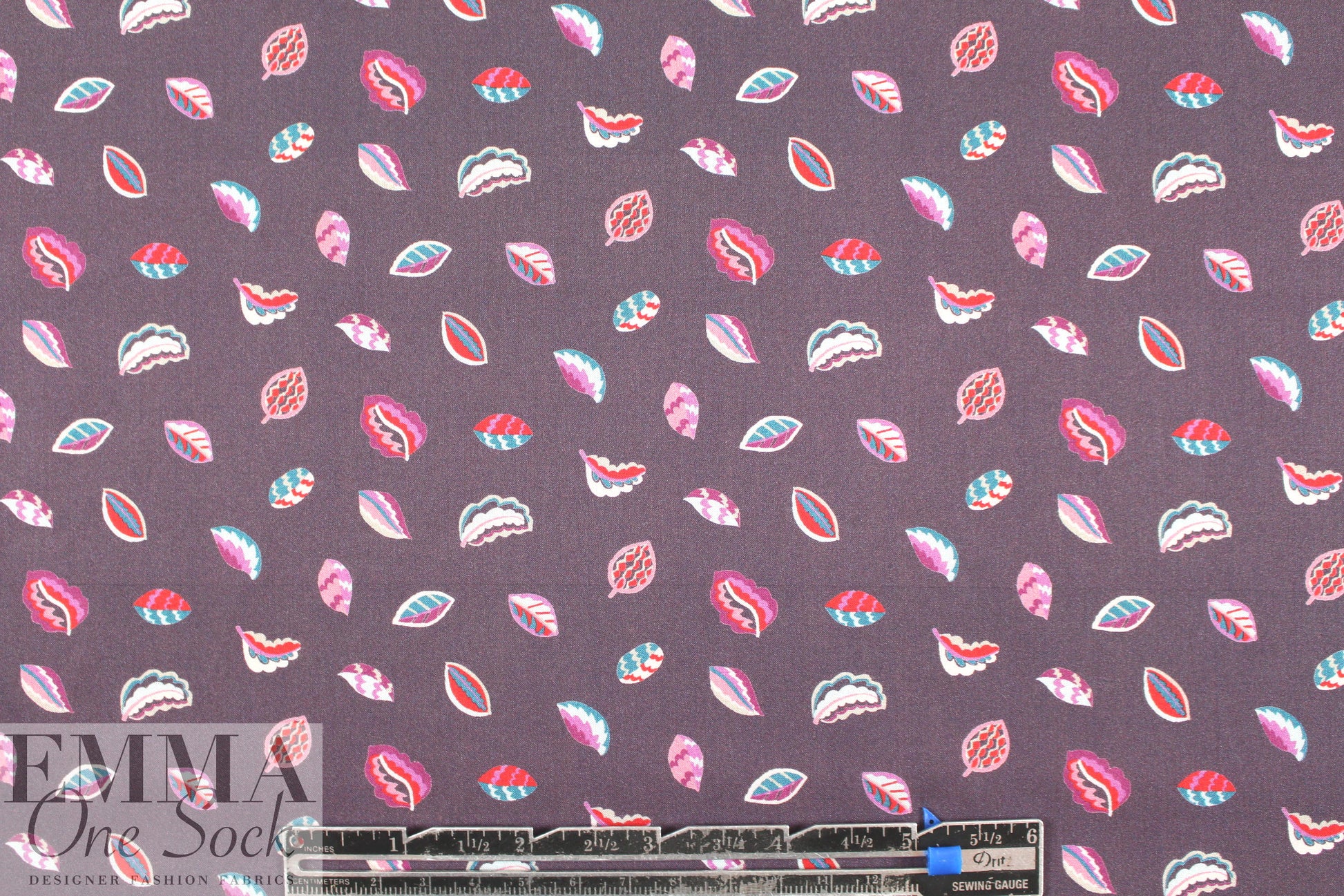 Liberty Art Fabrics: 'Little Leaf B' Tana lawn