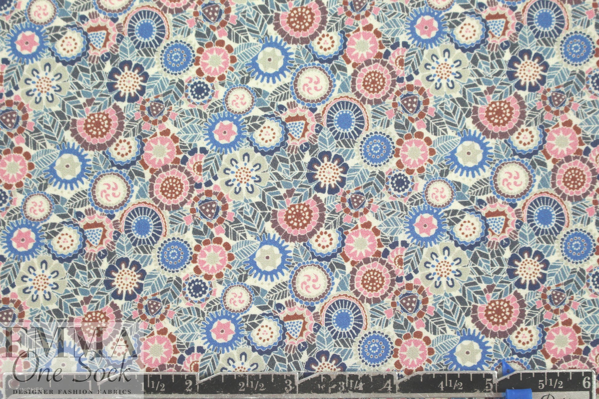 Liberty Art Fabrics: 'Sun Gleam A' Tana lawn 1.625 yd