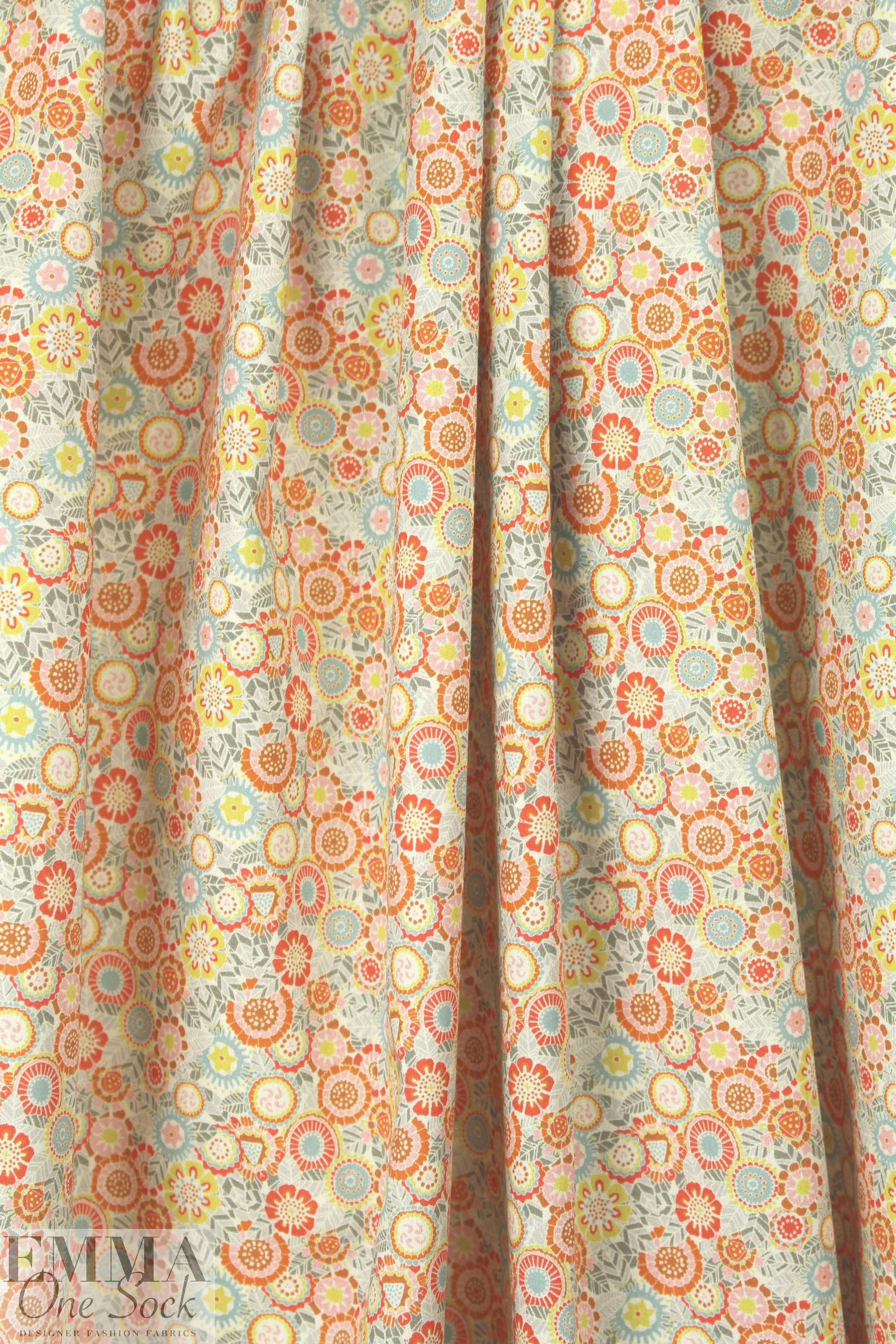 Liberty Art Fabrics: 'Sun Gleam C' Tana lawn 1.75 yd