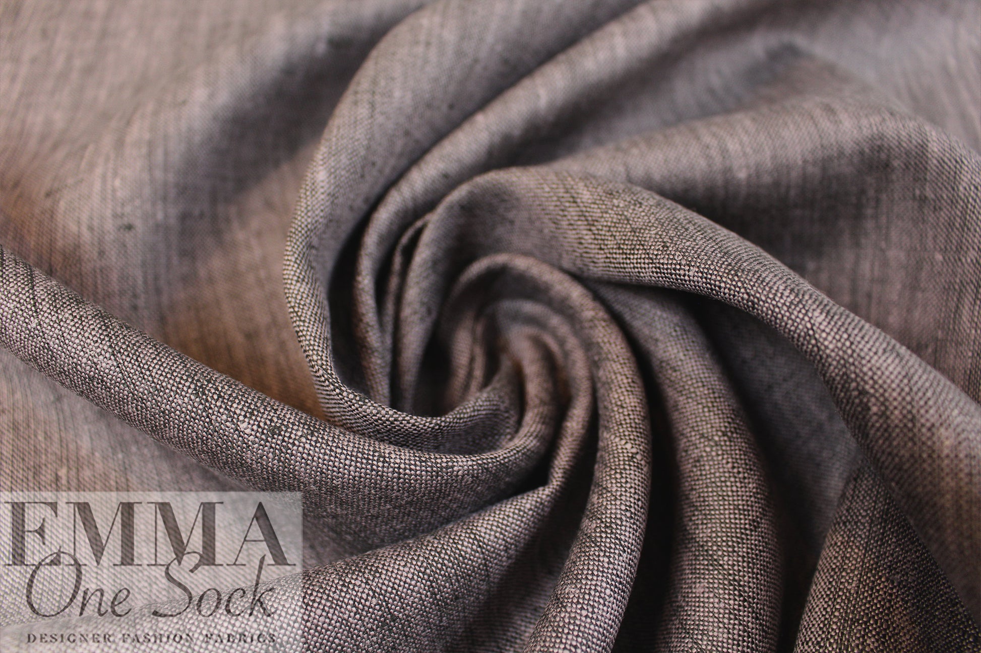 fine quality cross dye linen - off-black/dusty wisteria 1.5 yds