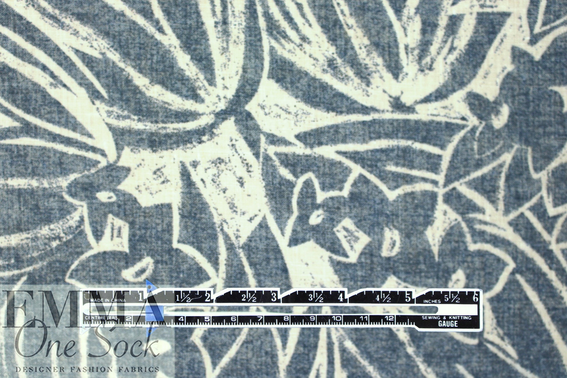 Italian 'woodcut flowers' lightweight cotton/linen woven .5 yds