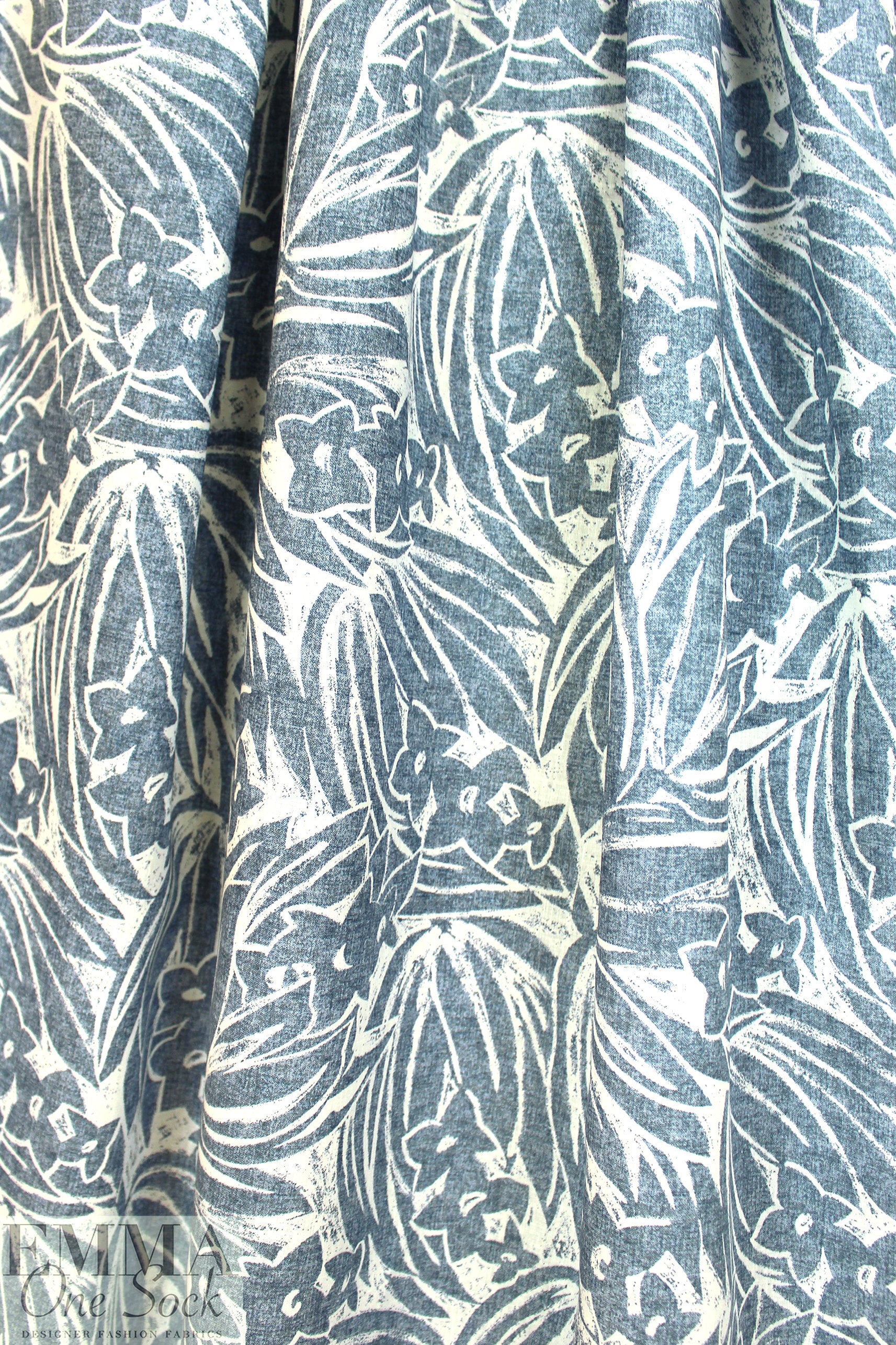 Italian 'woodcut flowers' lightweight cotton/linen woven .5 yds