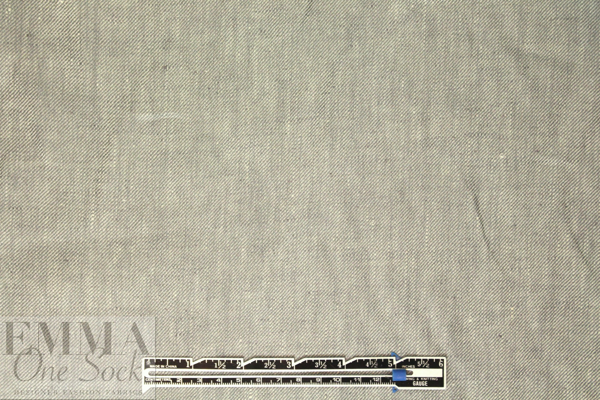Italian medium weight linen twill - light gray/white