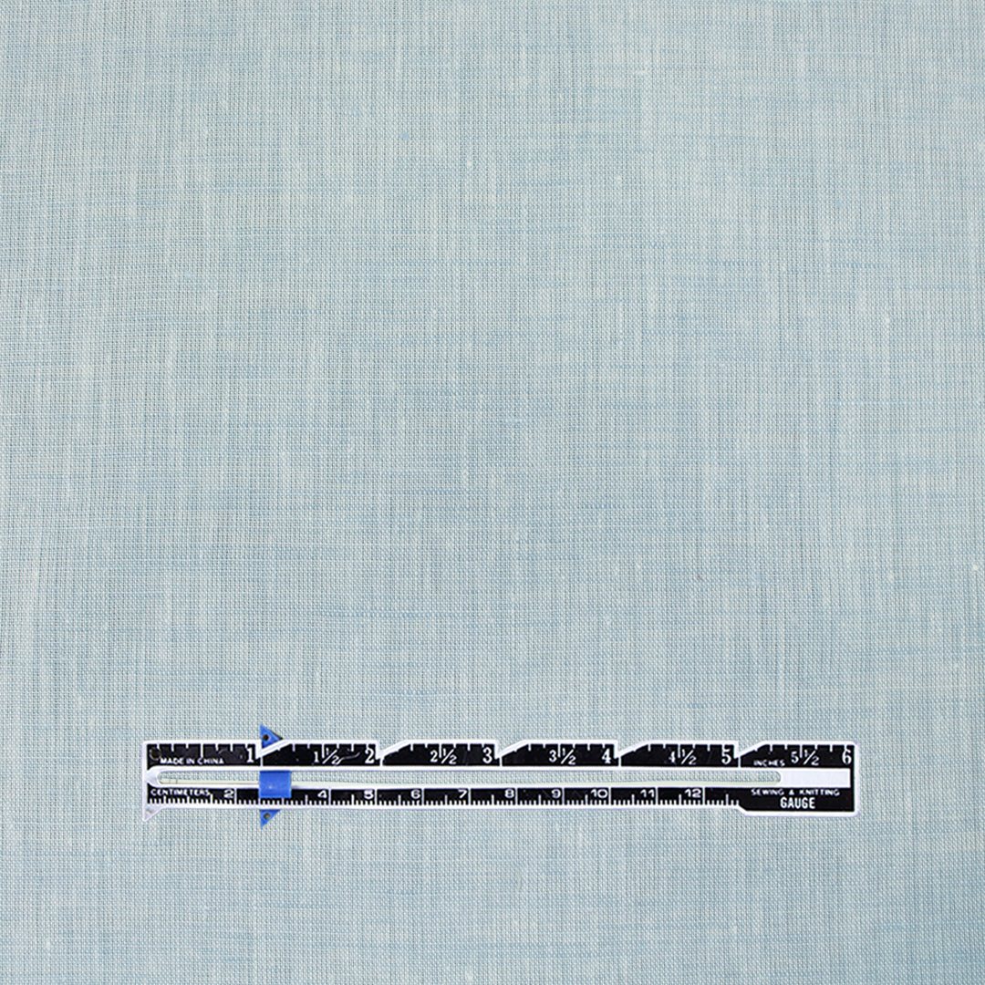 fine quality cross dye linen - ice blue/white .5 yds