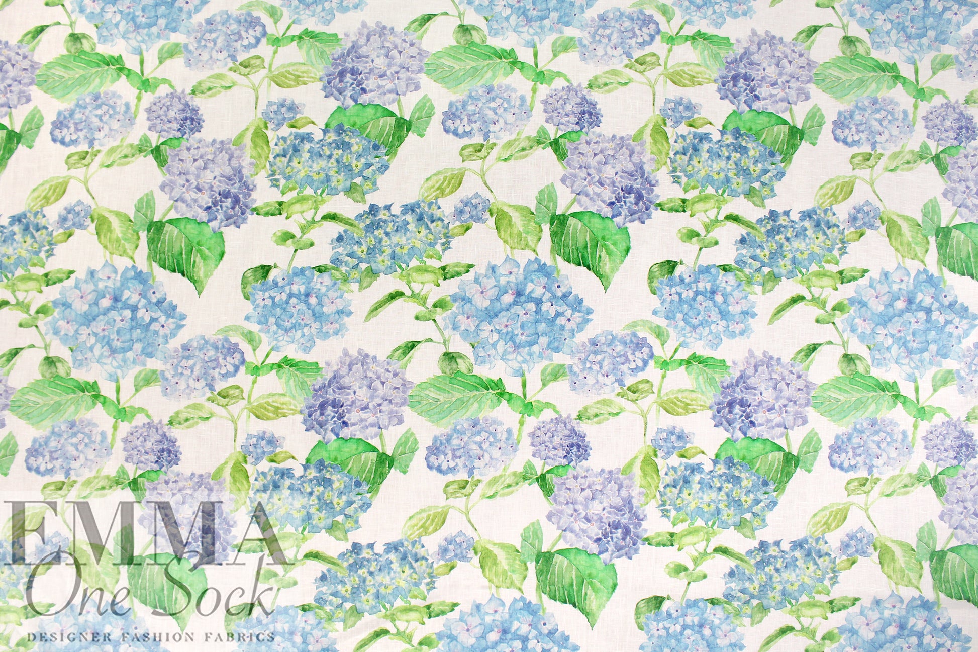 'clipped hydrangeas' slub linen woven - shades of blue 1.125 yds