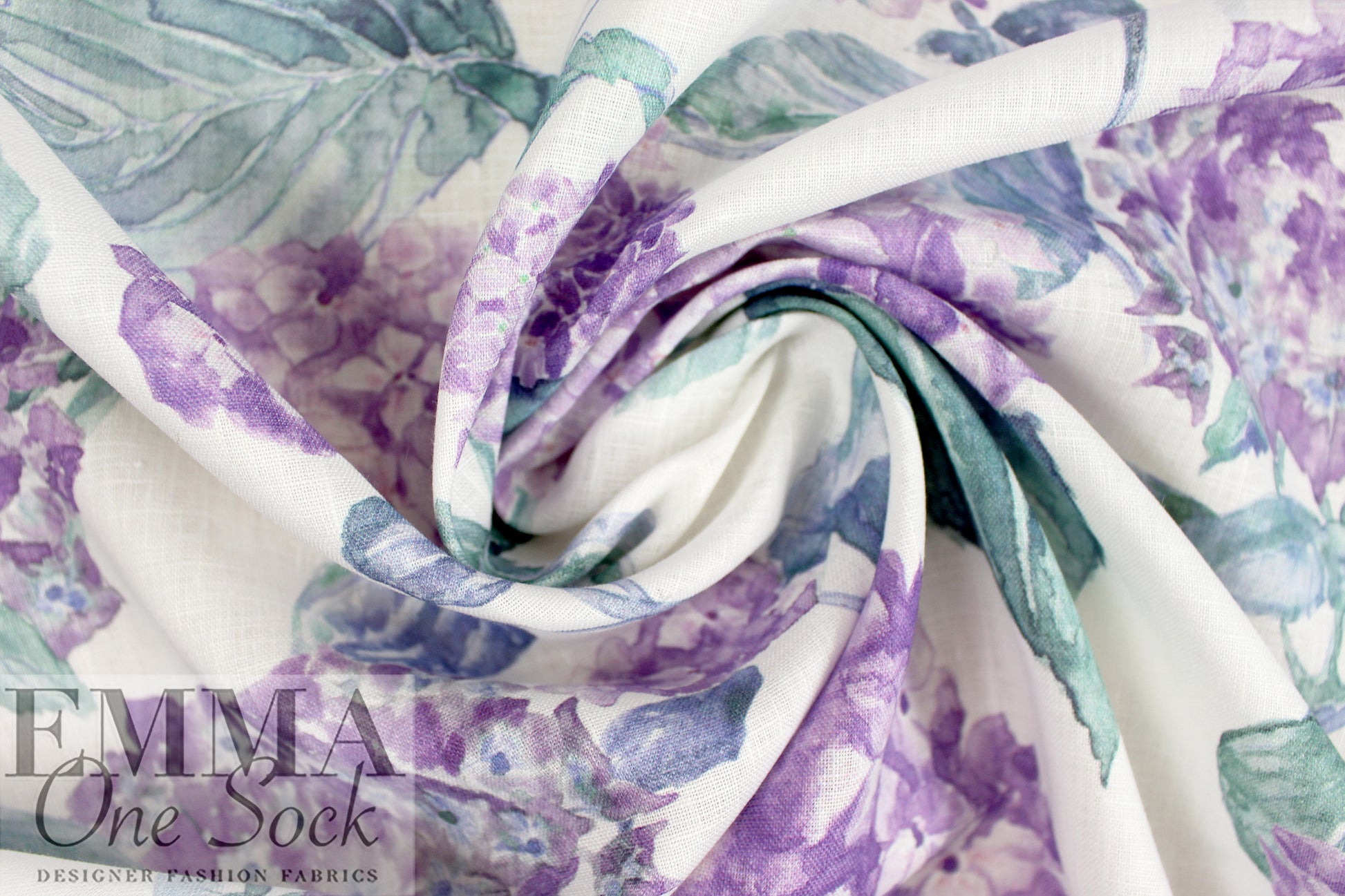 'clipped hydrangeas' slub linen woven - shades of purple 1.375 yd