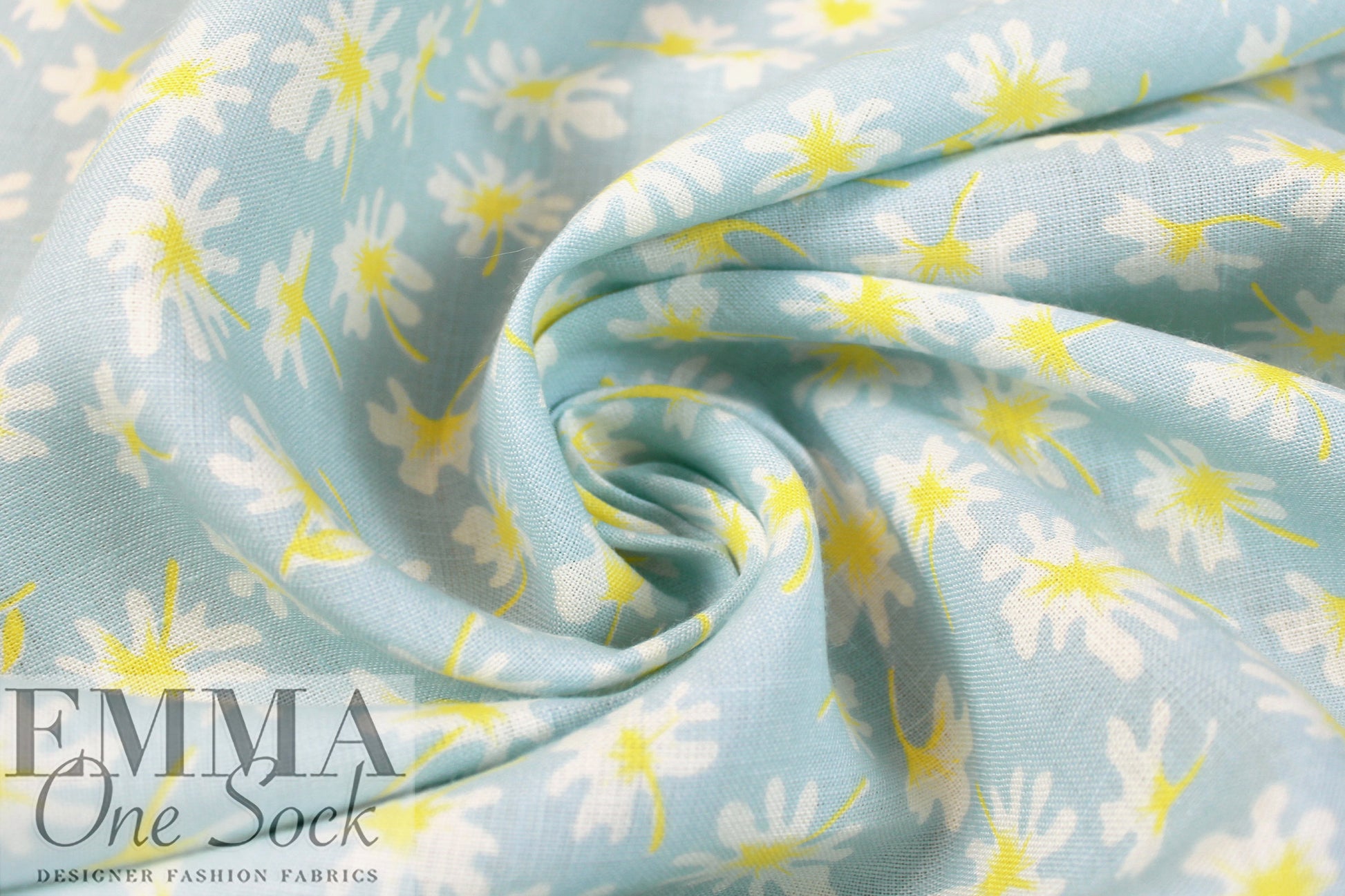 flower flurry linen woven  - baby blue/lemon 1.66 yd