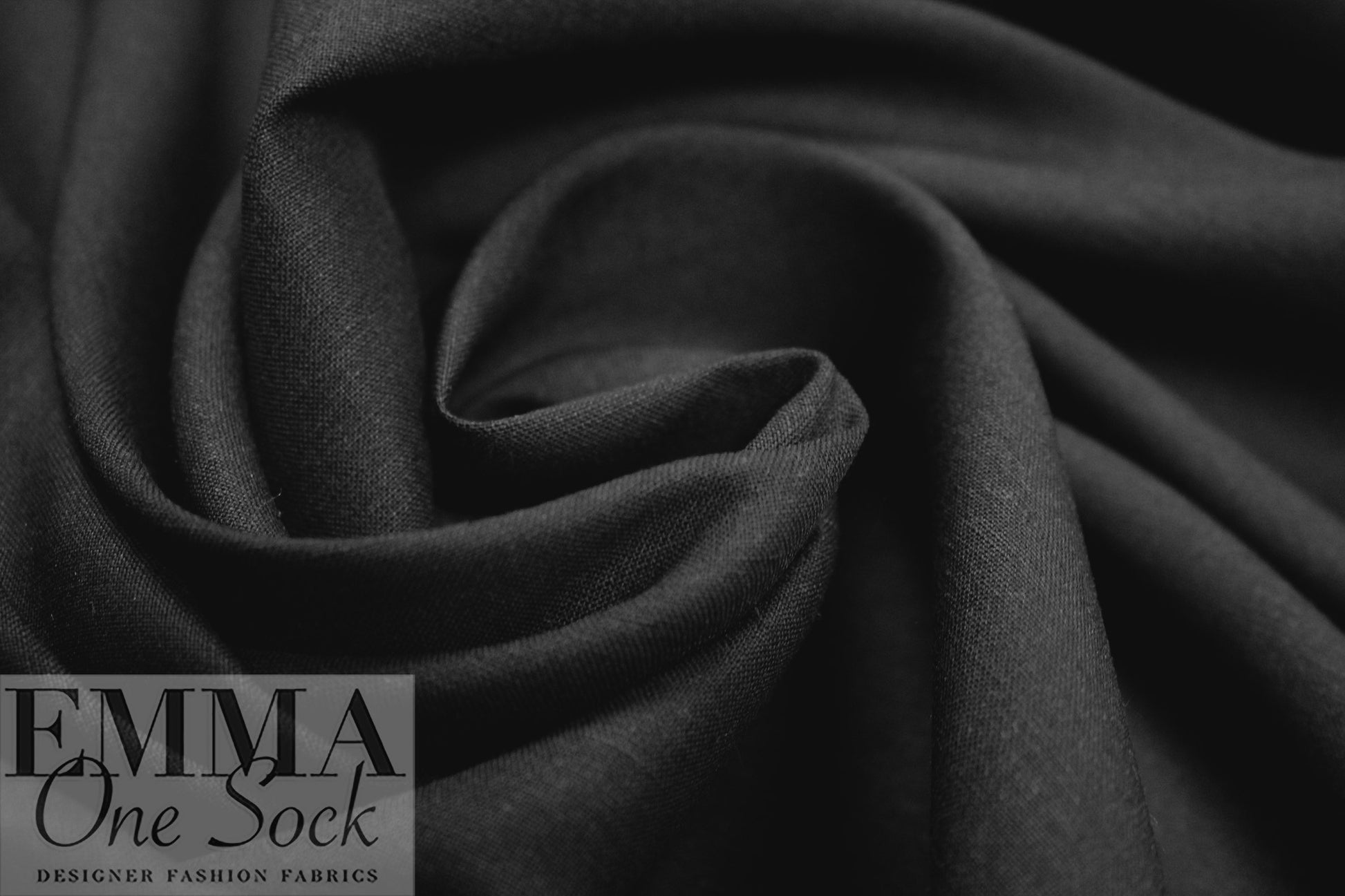 Roma linen/rayon woven - black .875 yds
