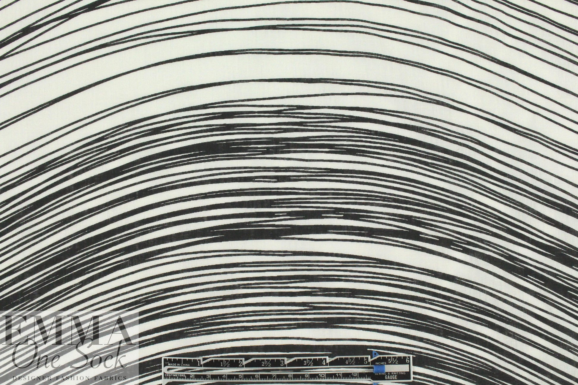Zer0 + Maria Cornej0 tangled waves linen/viscose woven