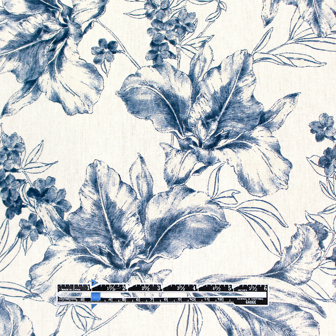 Italian 'wedgwood botanical' linen/viscose woven .75 yds