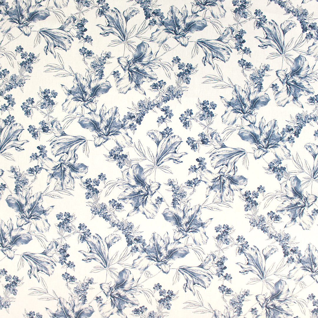 Italian 'wedgwood botanical' linen/viscose woven .75 yds