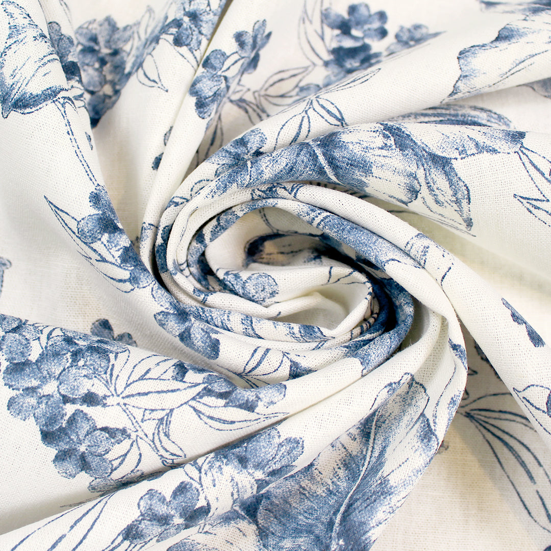 Italian 'wedgwood botanical' linen/viscose woven .75 yds