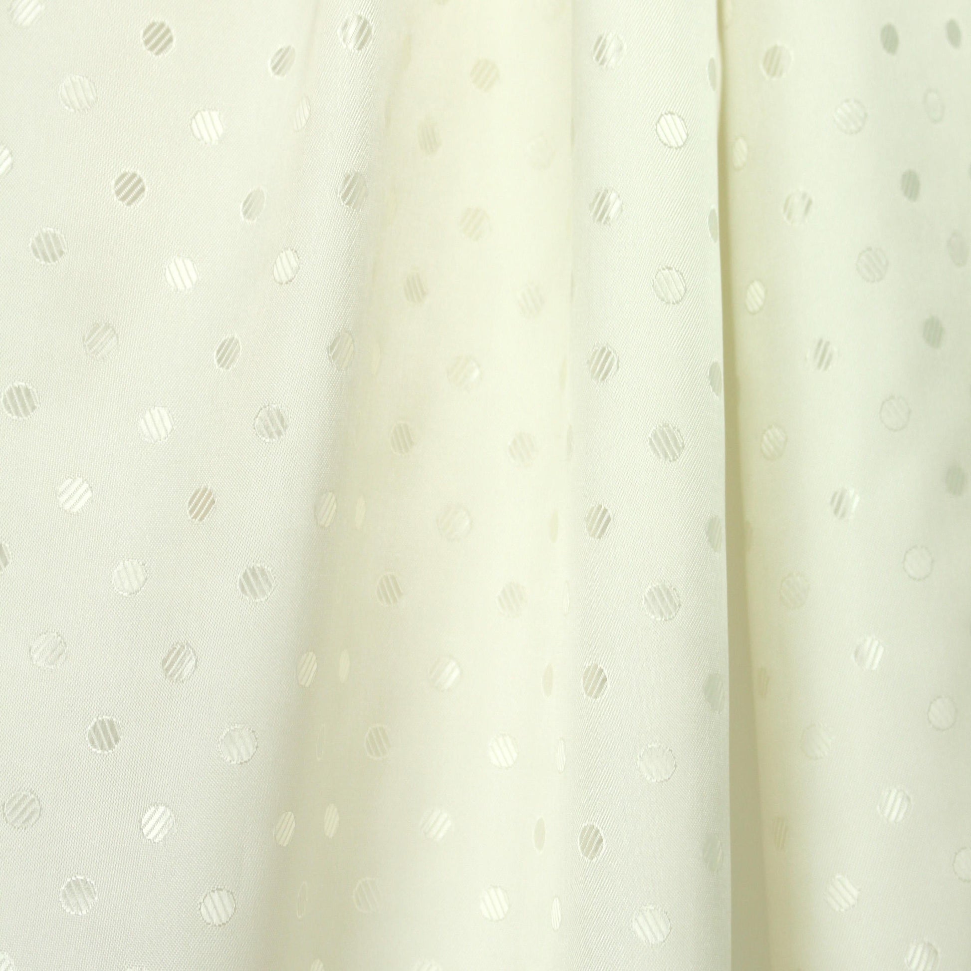 'concerto' jacquard dot lining - winter white