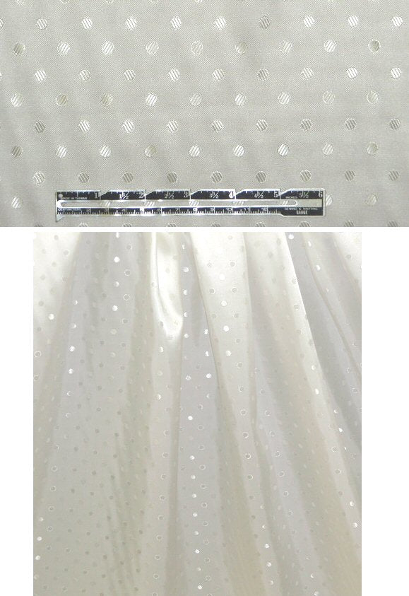 'Concerto' visc/acet lining - winter white 2.5 yd