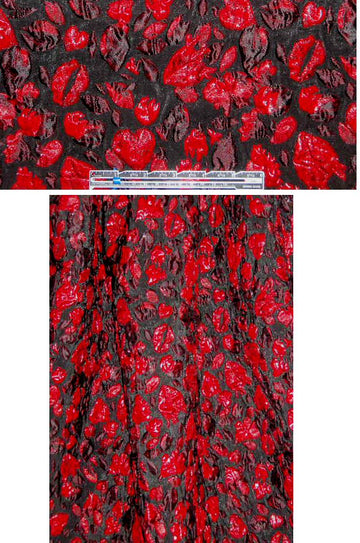 Thak00n red/black valentine matelasse' .75 yds