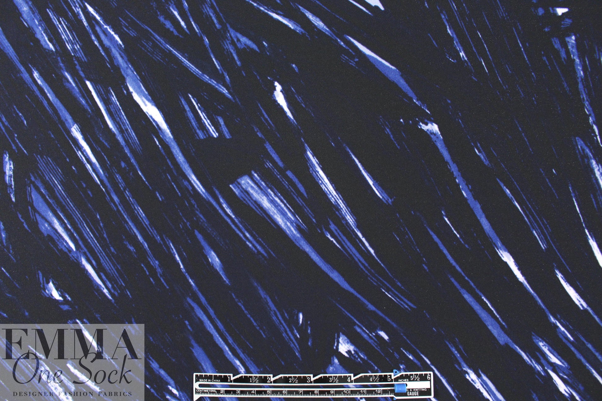 Mi11y diagonal abstract viscose 'matte hybrid' - navy 1.33 yds