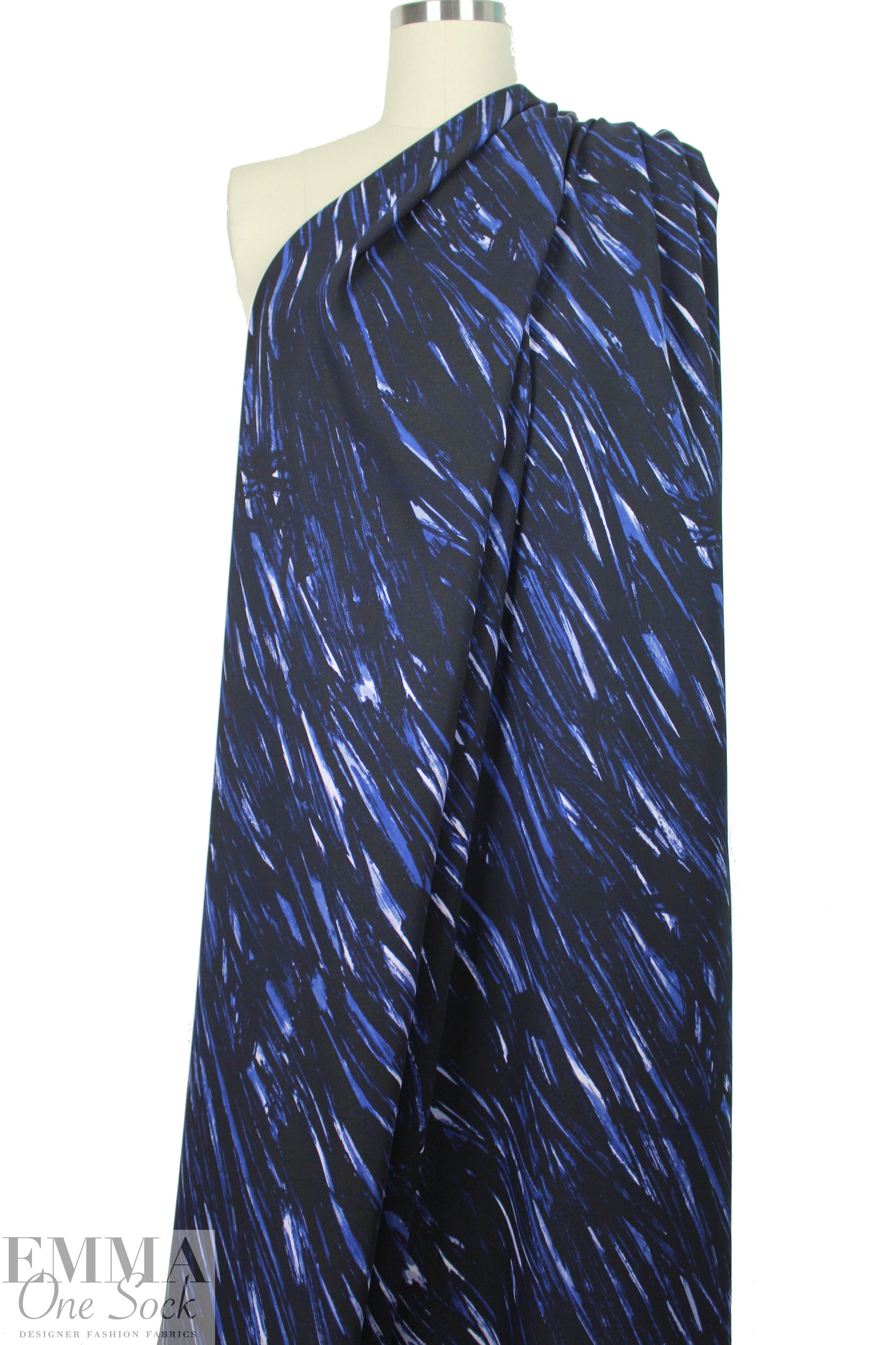 Mi11y diagonal abstract viscose 'matte hybrid' - navy 1.33 yds