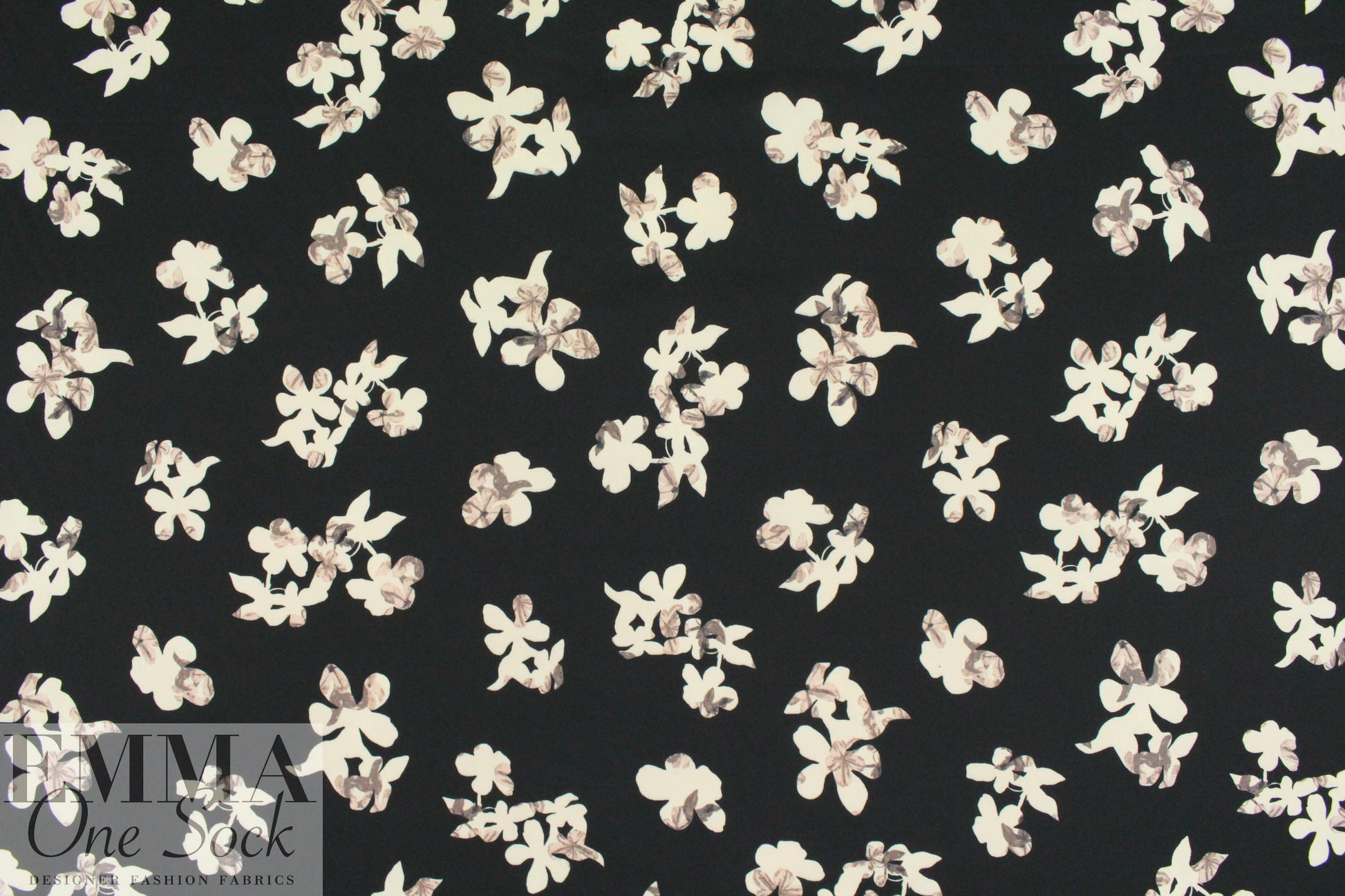 Rebecca Tayl0r dreamy petals matte hybrid - black