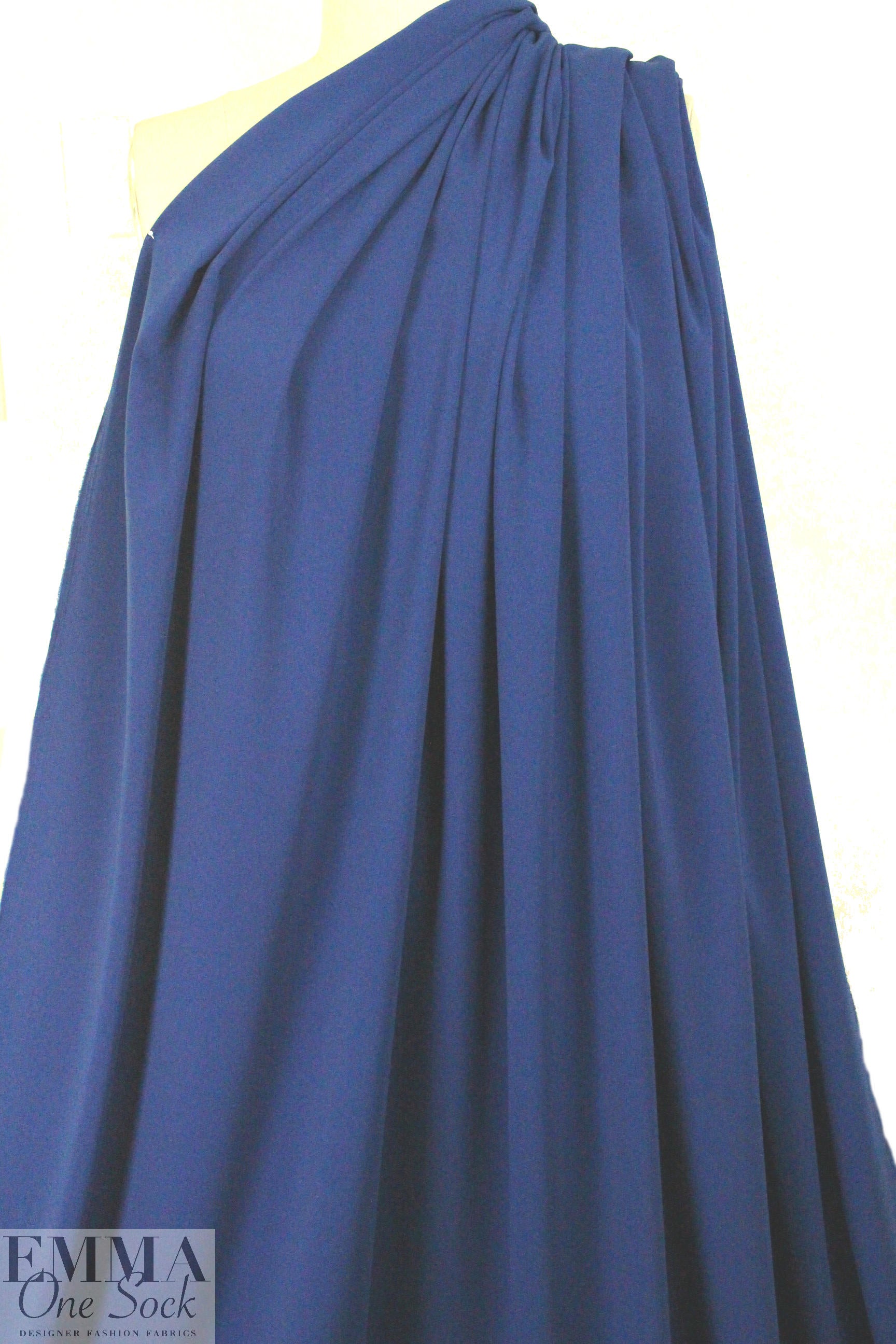 hi-tech stretch crepe 'matte hybrid' - blueberry 1.66 yd