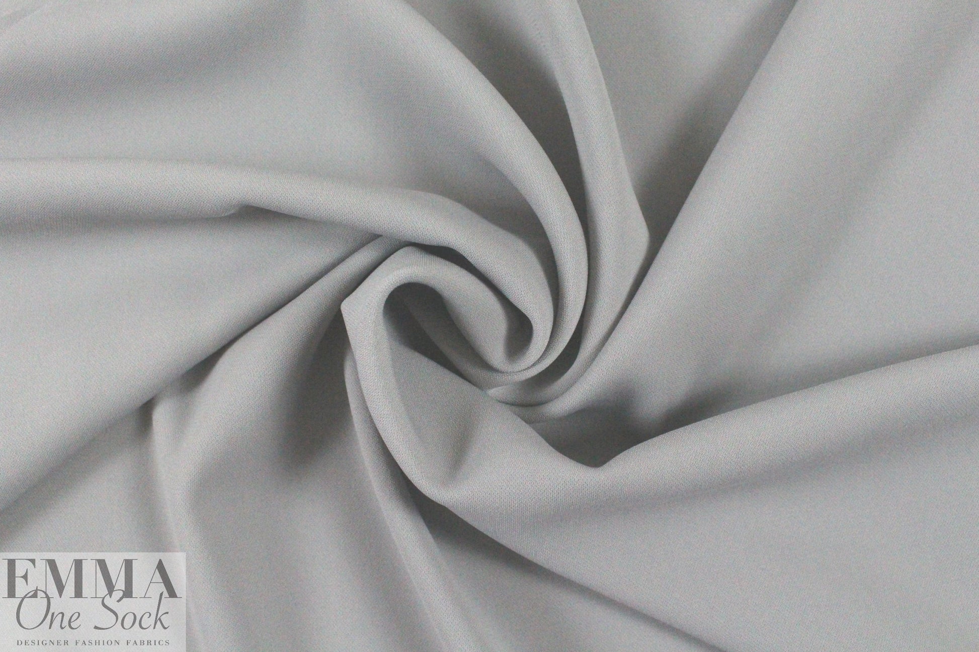hi-tech stretch crepe 'matte hybrid' - dove gray .75 yds