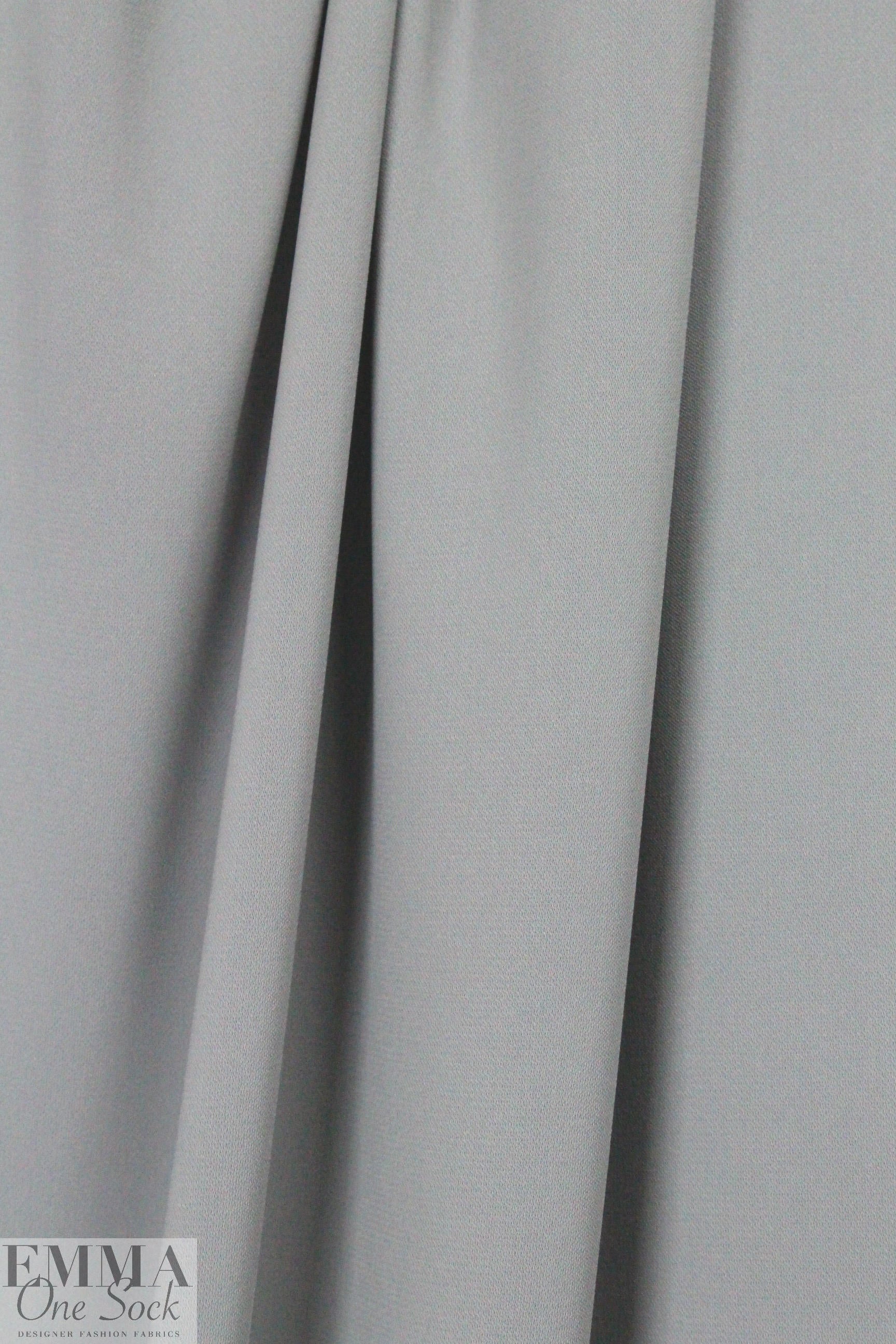hi-tech stretch crepe 'matte hybrid' - dove gray 1.75 yds