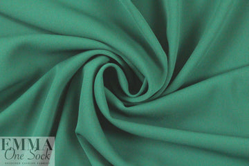 hi-tech stretch crepe 'matte hybrid' - hunter 2 yds