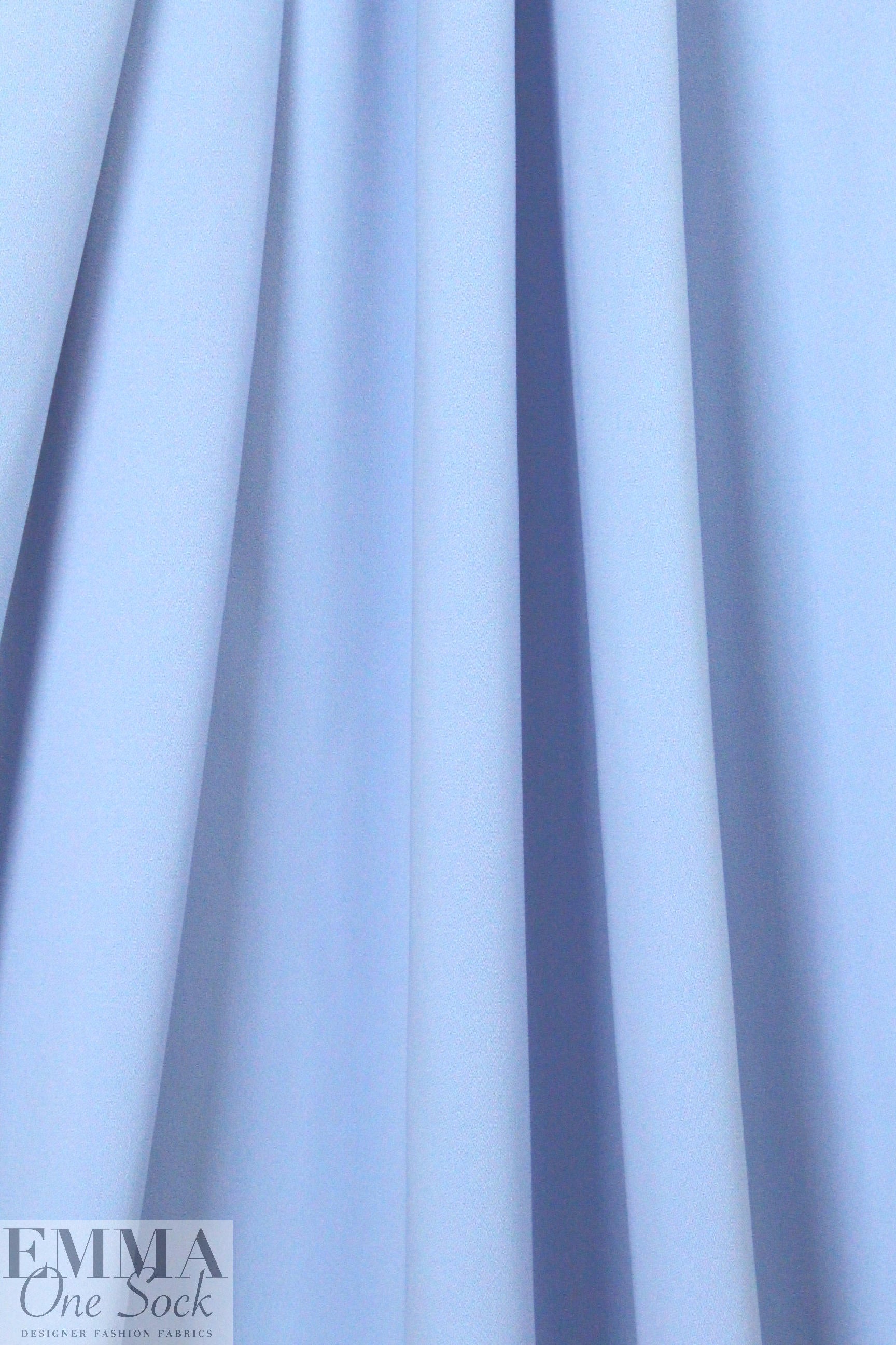 hi-tech stretch crepe 'matte hybrid' - periwinkle 1.125 yds