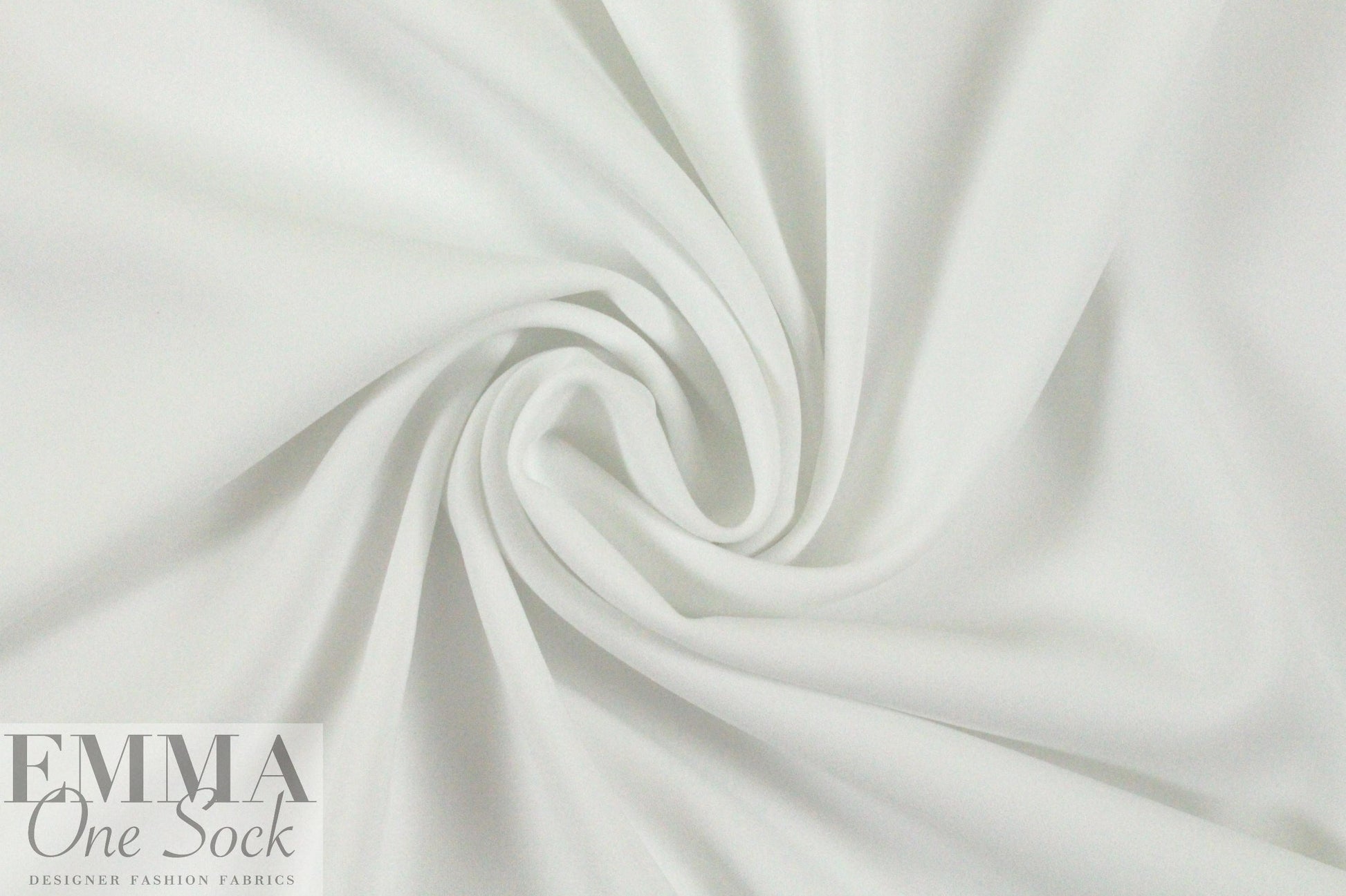 hi-tech stretch crepe 'matte hybrid' - white 1.5 yds