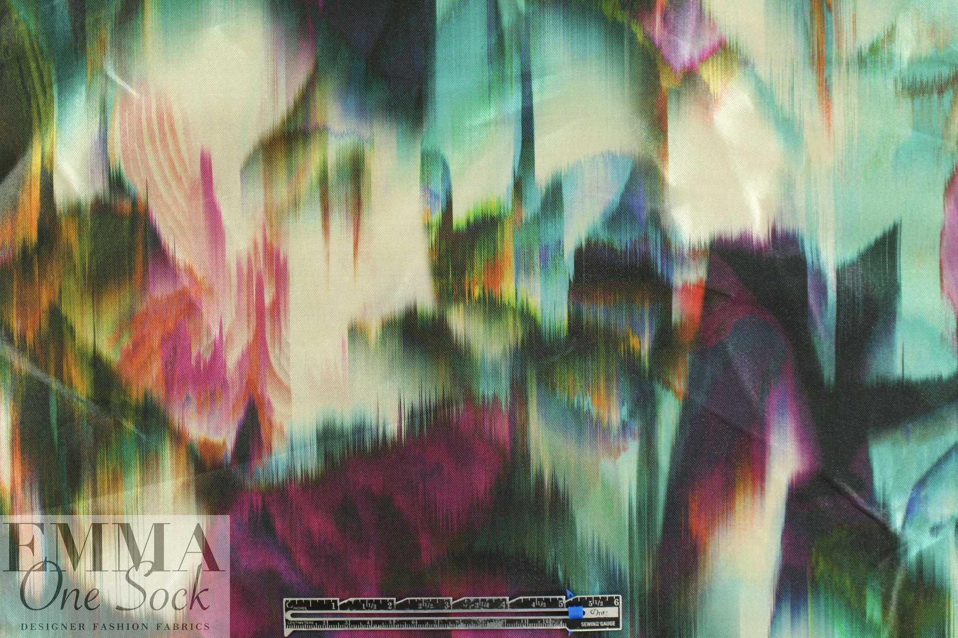 Italian poly/visc/metal abstract crush woven
