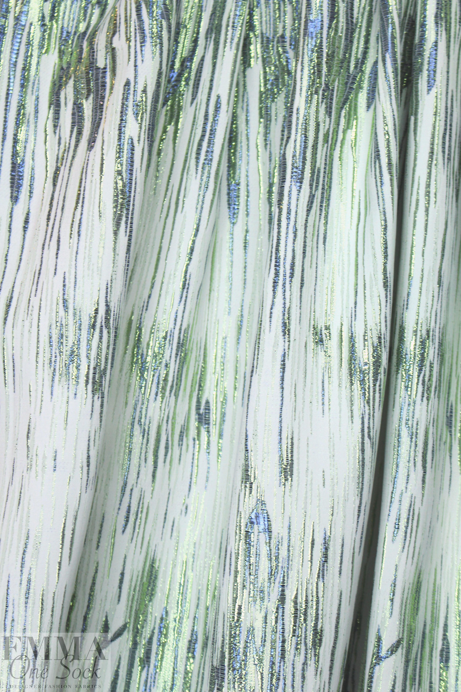 famous designer metallic jacqu. brocade - sapphire/green