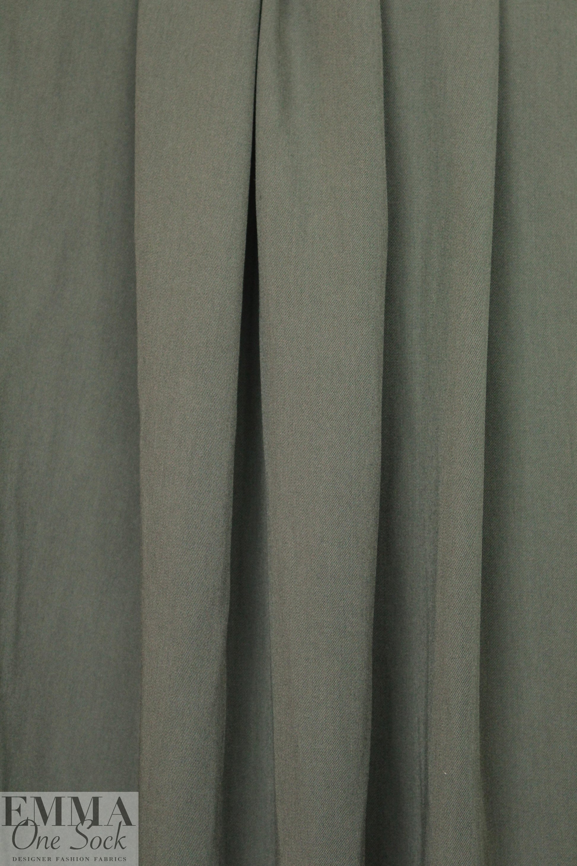 modal/bamboo/tencel drapey woven twill - duffel