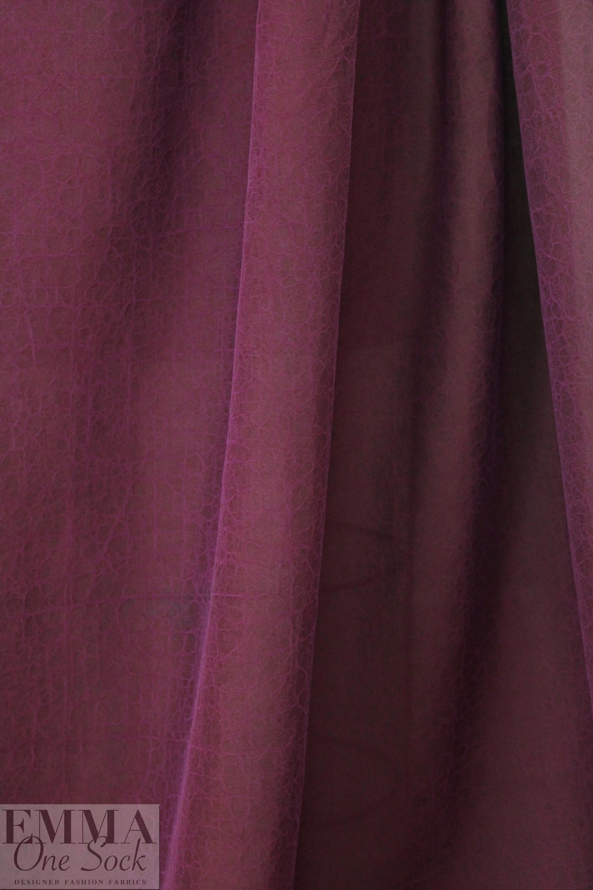 Guangdong Province mud silk - wine .875 yds