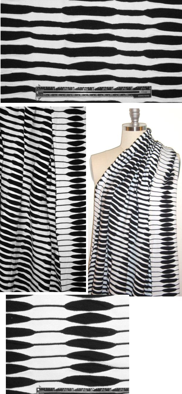 NT designer yarn-dye novelty knit - black/white 1.5 yd