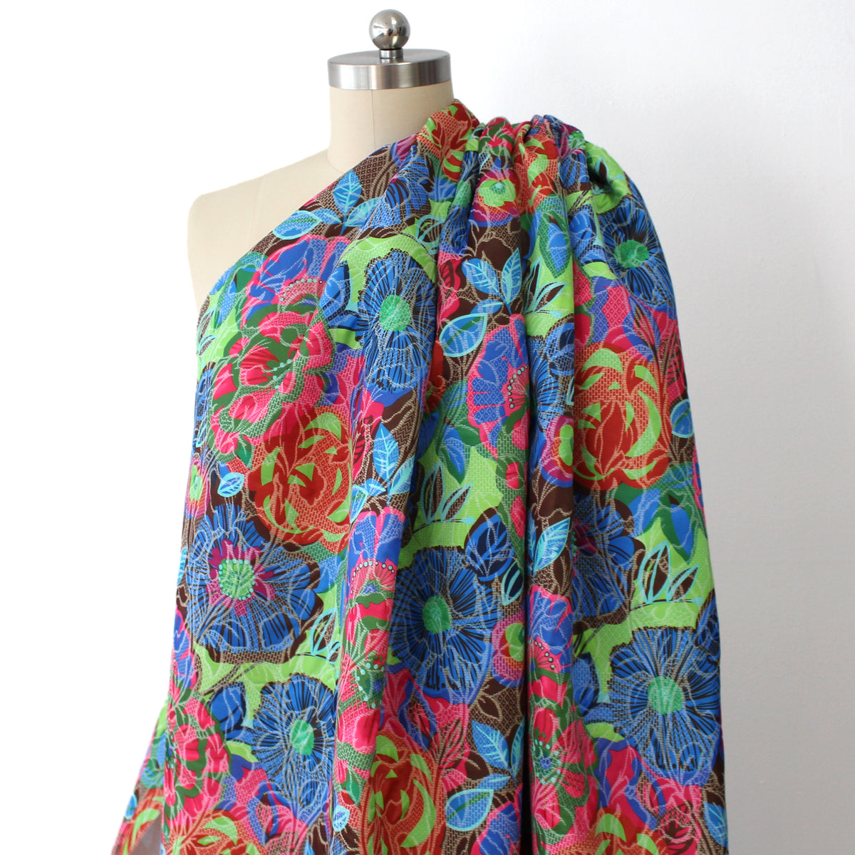suiting, cotton blend overprinted novelty woven 'floral twist'