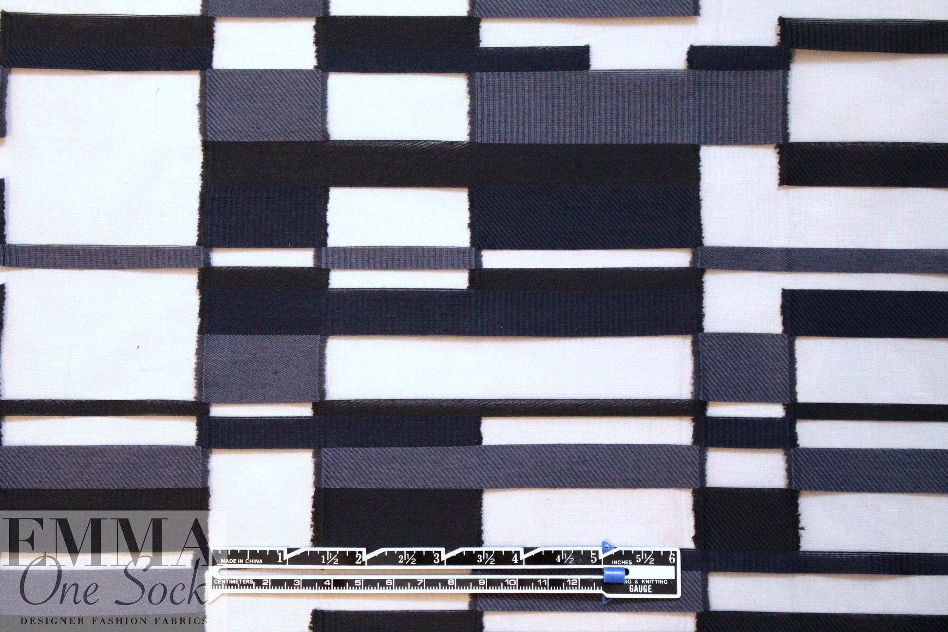 Mi11y Italian navy clipped jacquard organza .75 yds