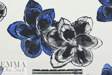 Mi11y blue/black stylized flowers cotton faille