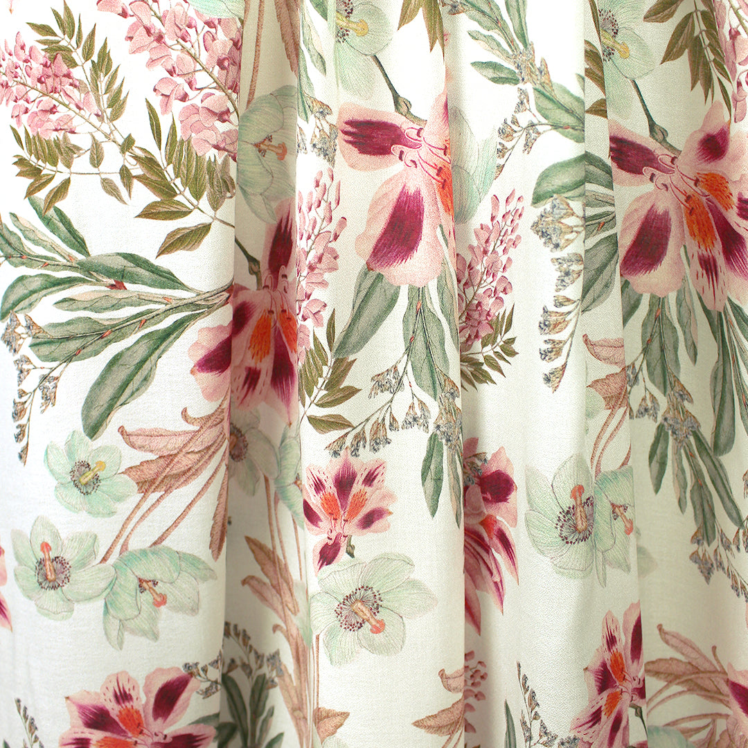 Italian 'graceful garden' viscose pebble crepe woven 1.75 yds