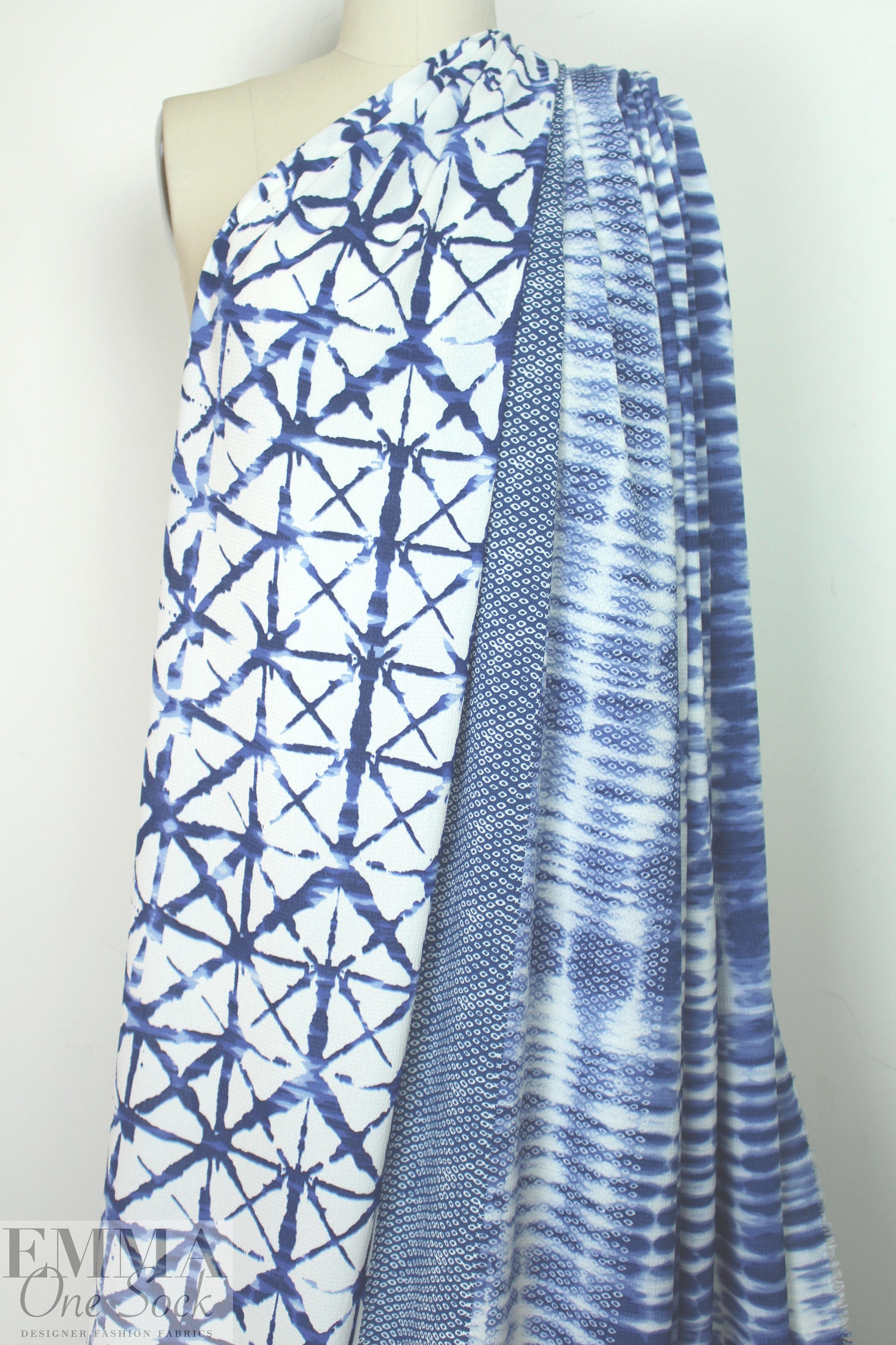 'batiky border' drapey pebble crepe woven - denimy blue 1.125 yds